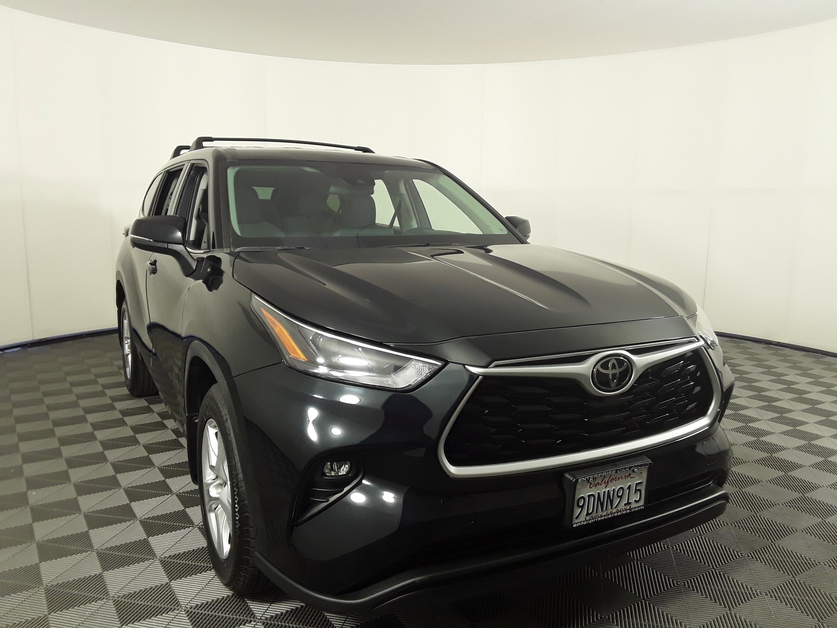 2022 Toyota Highlander LE AWD