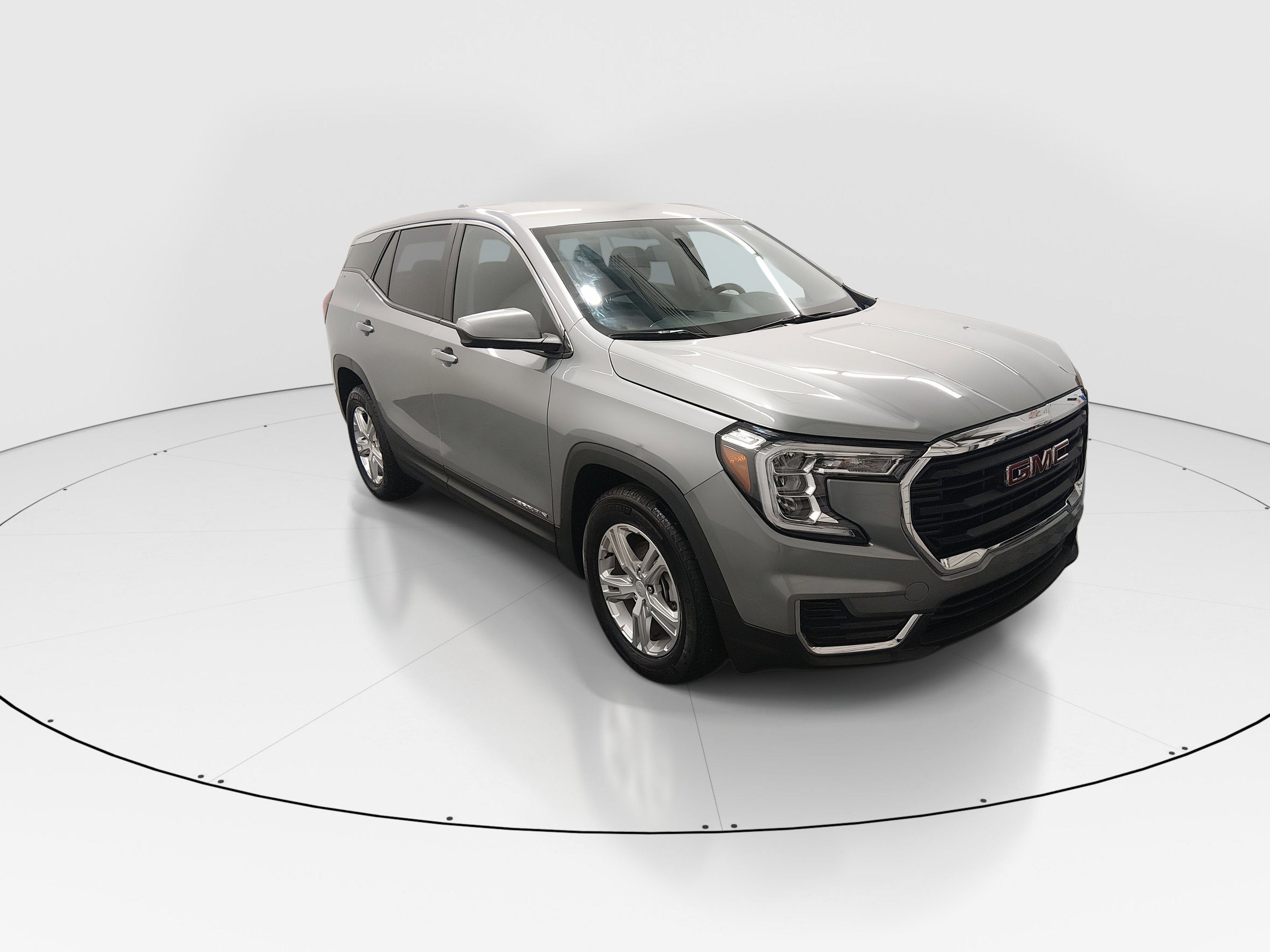 Used 2024 GMC Terrain FWD 4dr SLE