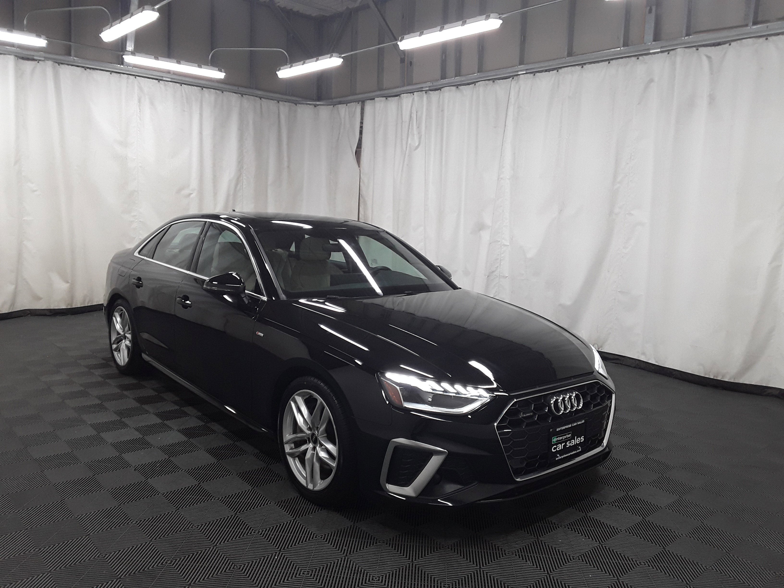 2024 Audi A4 Sedan S line Premium Plus 45 TFSI quattro