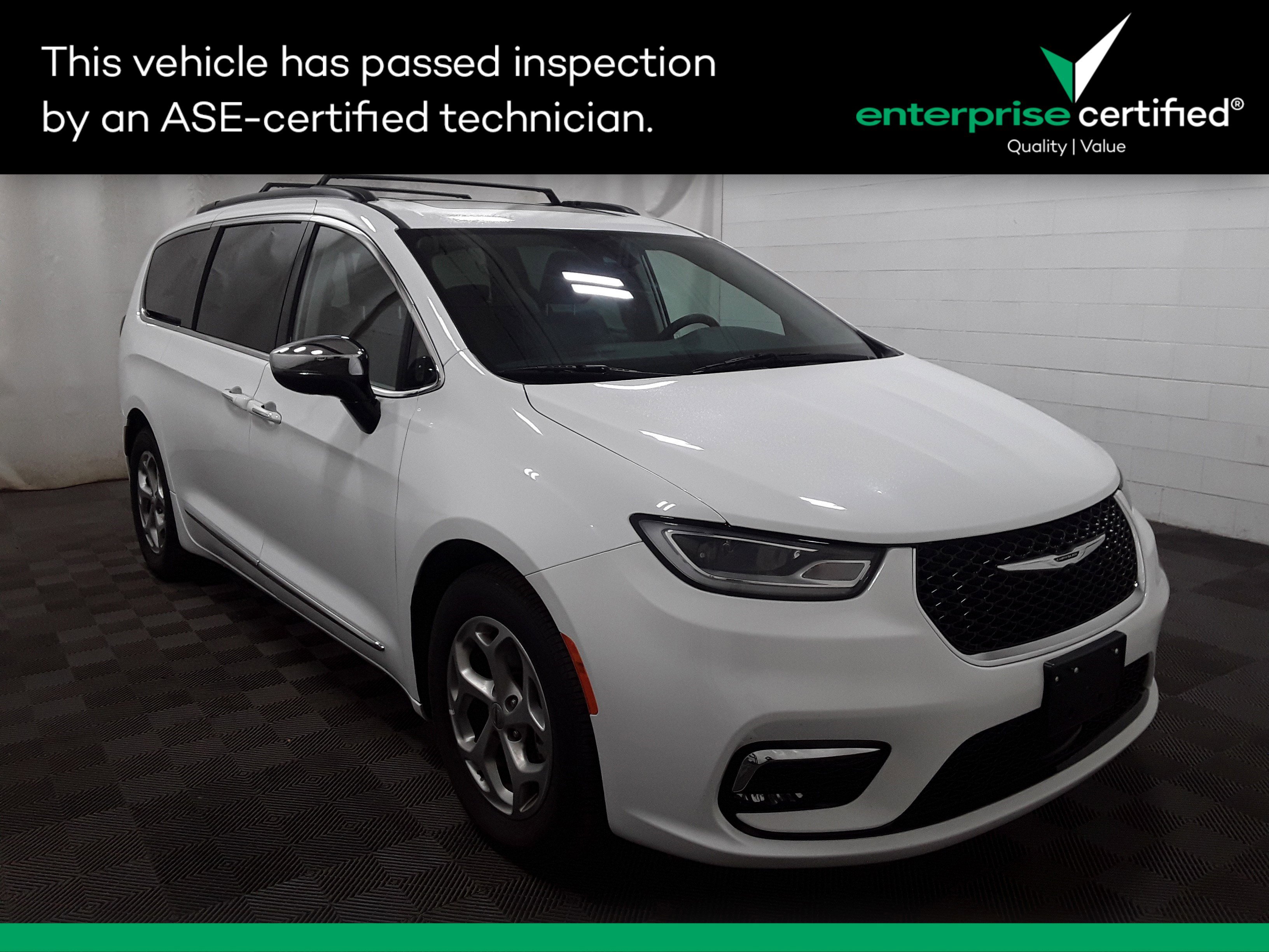 2023 Chrysler Pacifica Limited FWD