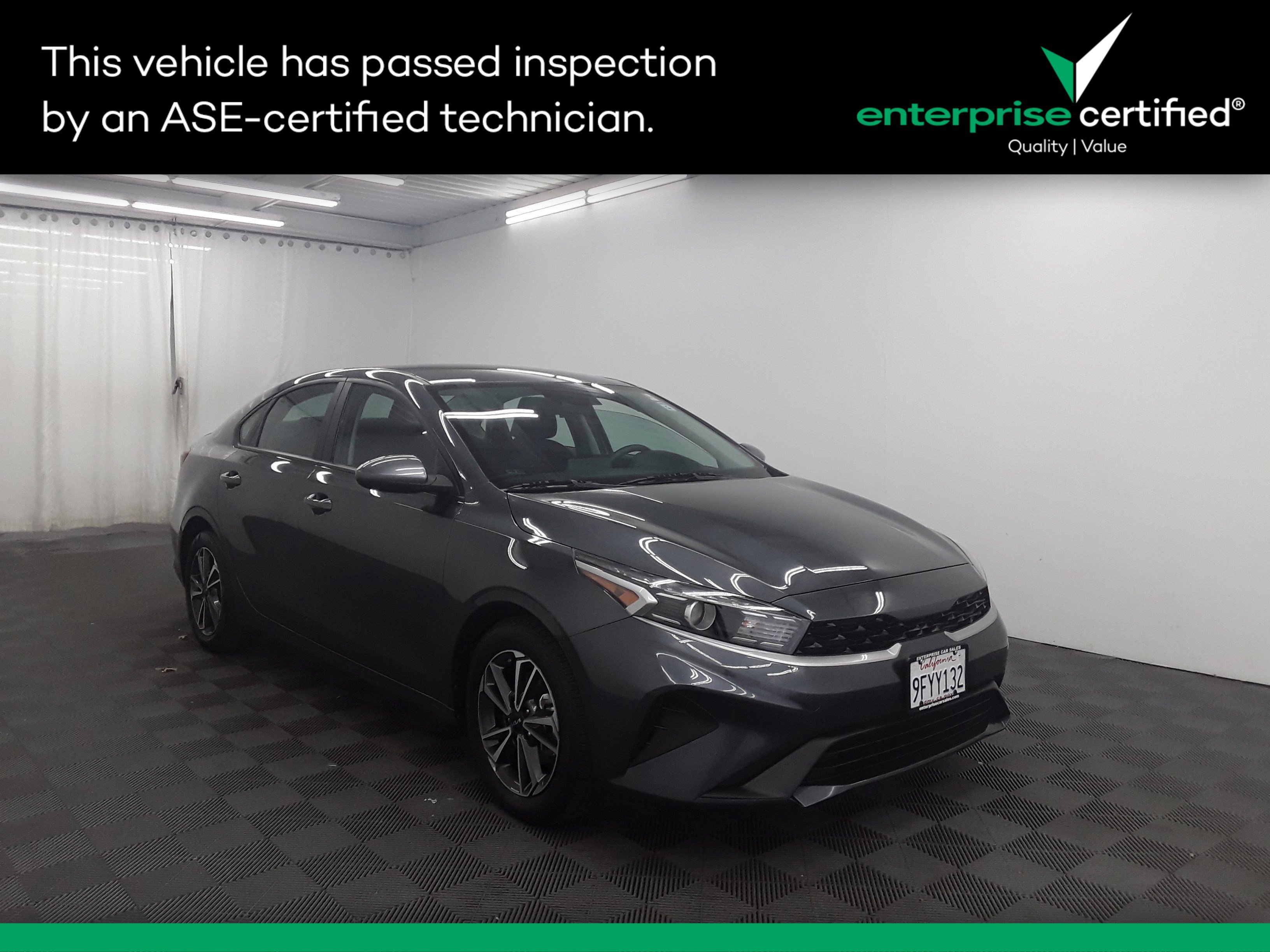 Used 2023 Kia Forte LXS IVT