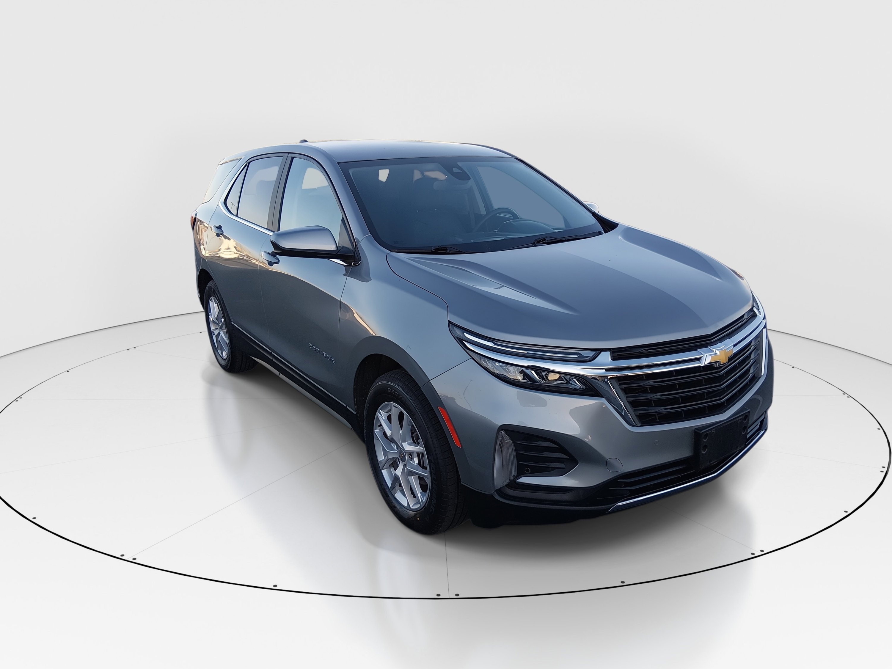 2024 Chevrolet Equinox LT's photo