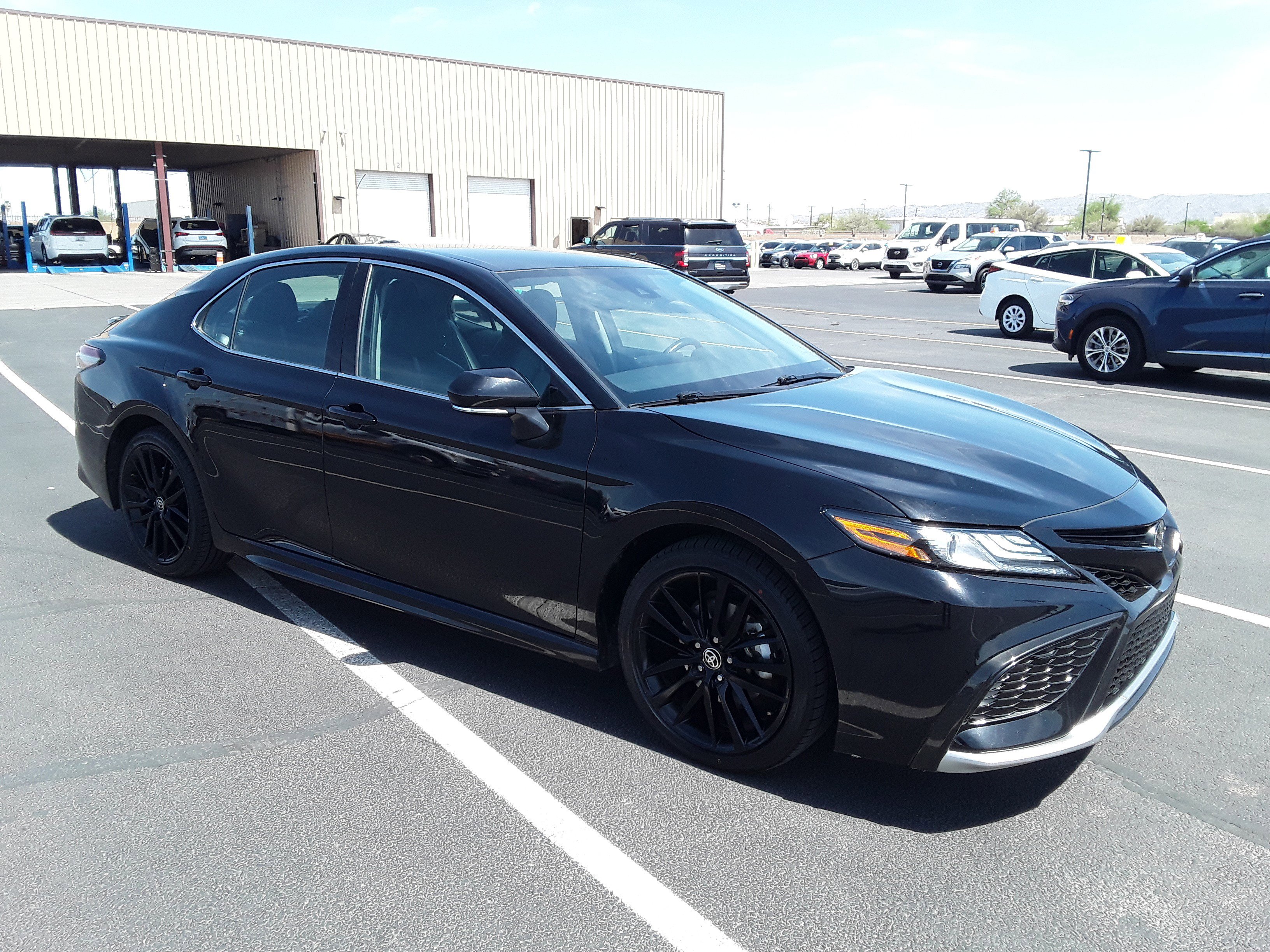 2023 Toyota Camry XSE Auto