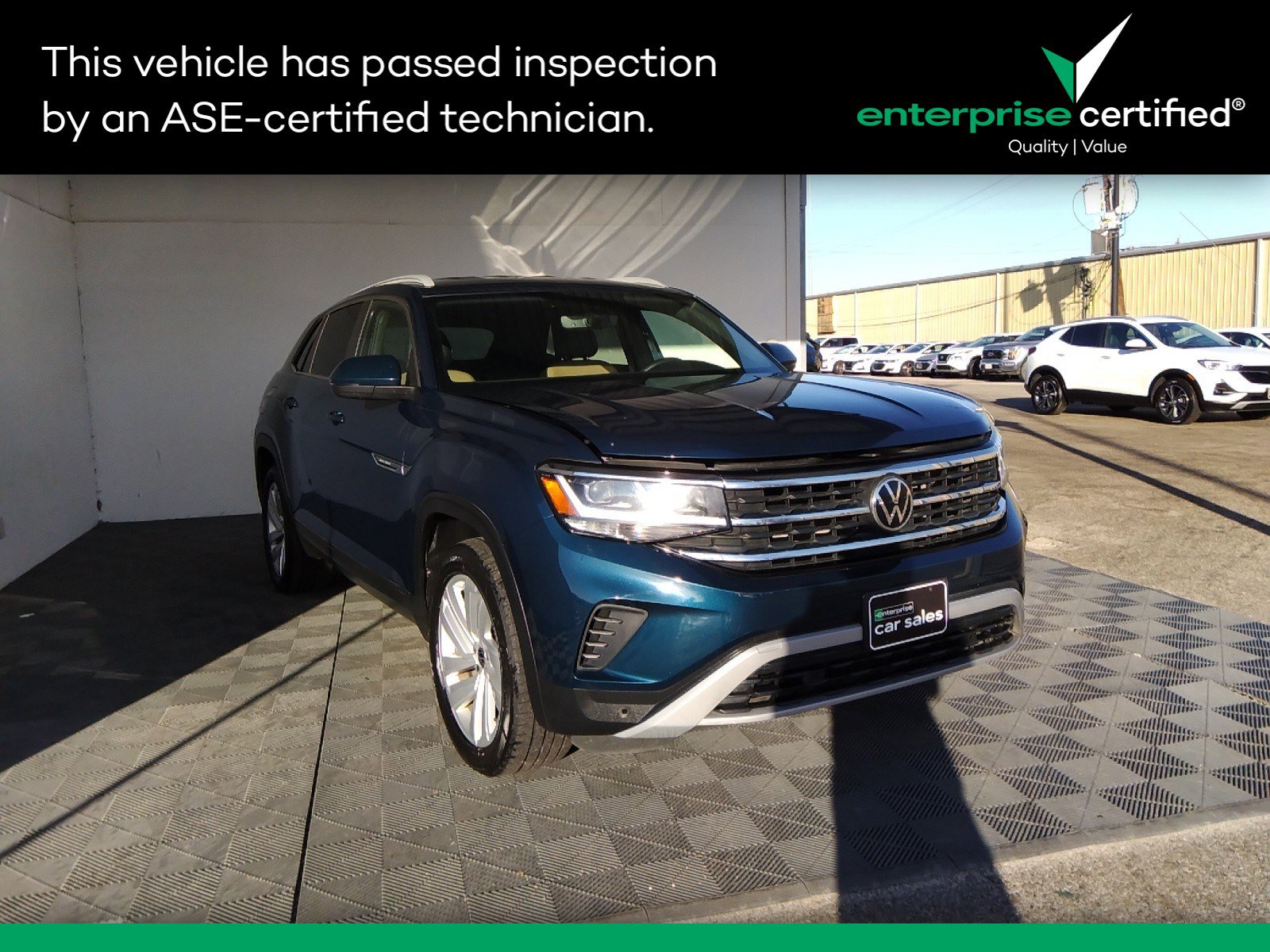 Used 2022 Volkswagen Atlas Cross Sport 3.6L V6 SE w/Technology 4MOTION