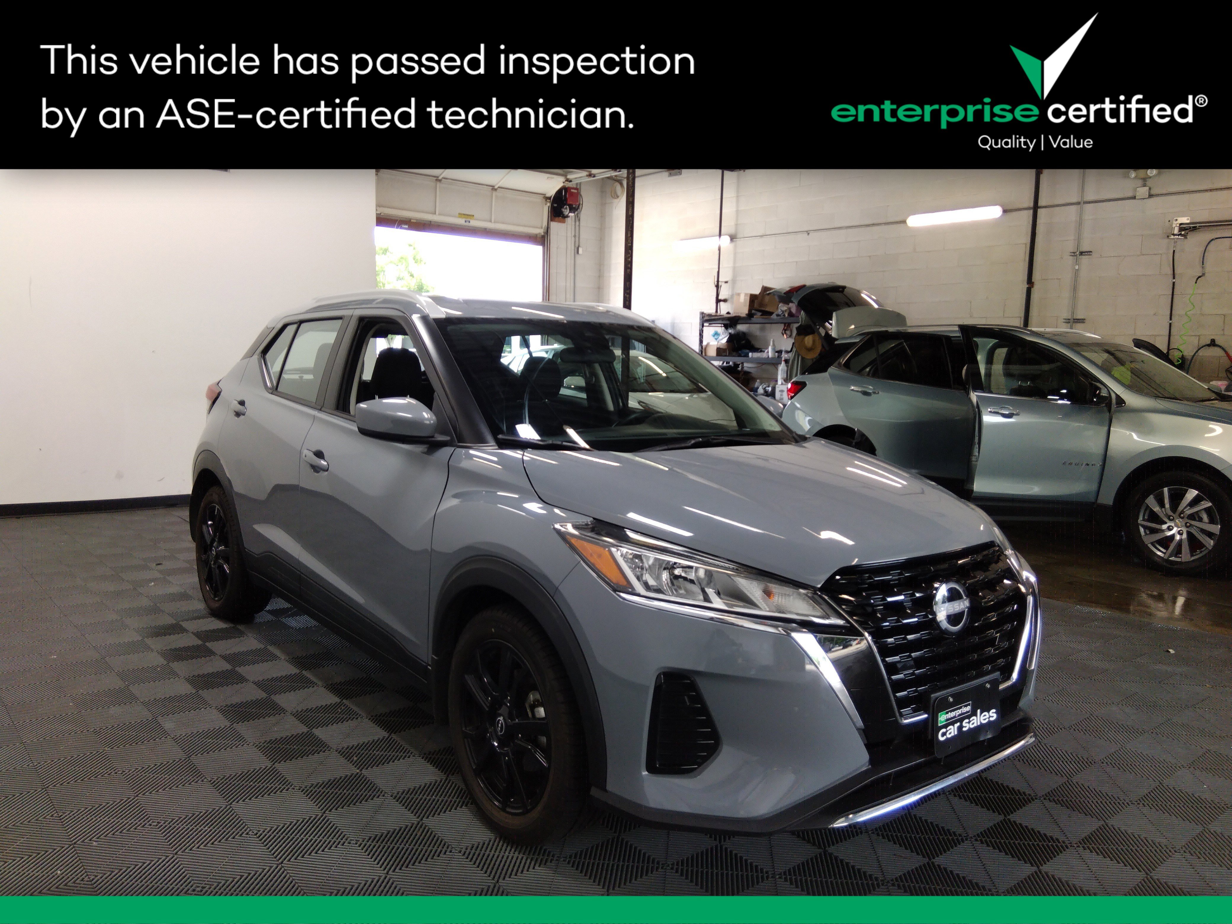 Used 2023 Nissan Kicks SV FWD