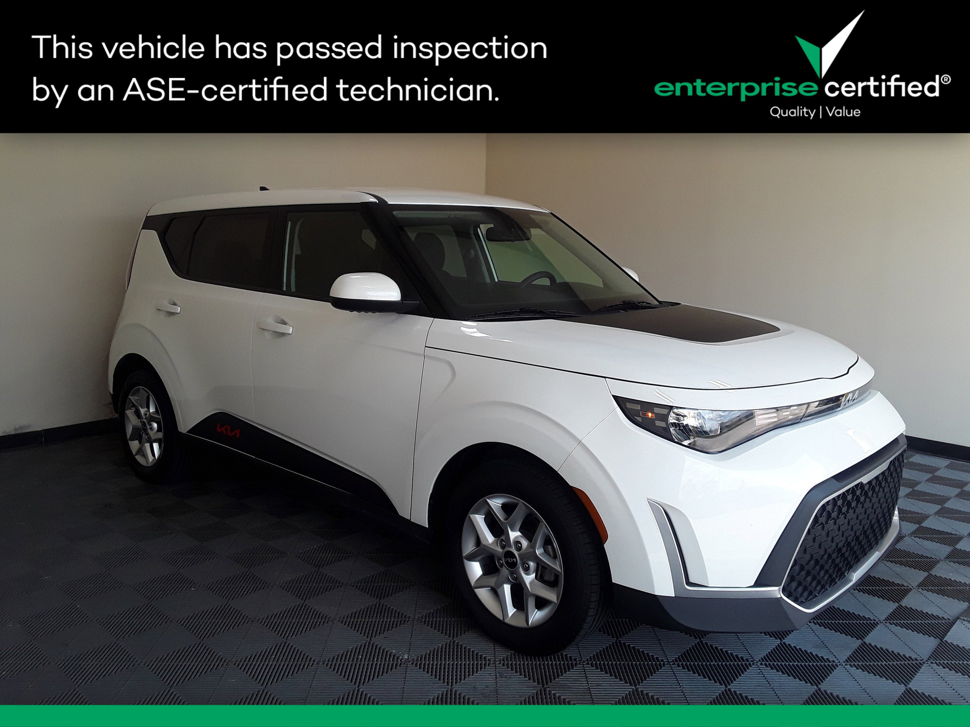 2023 Kia Soul LX IVT