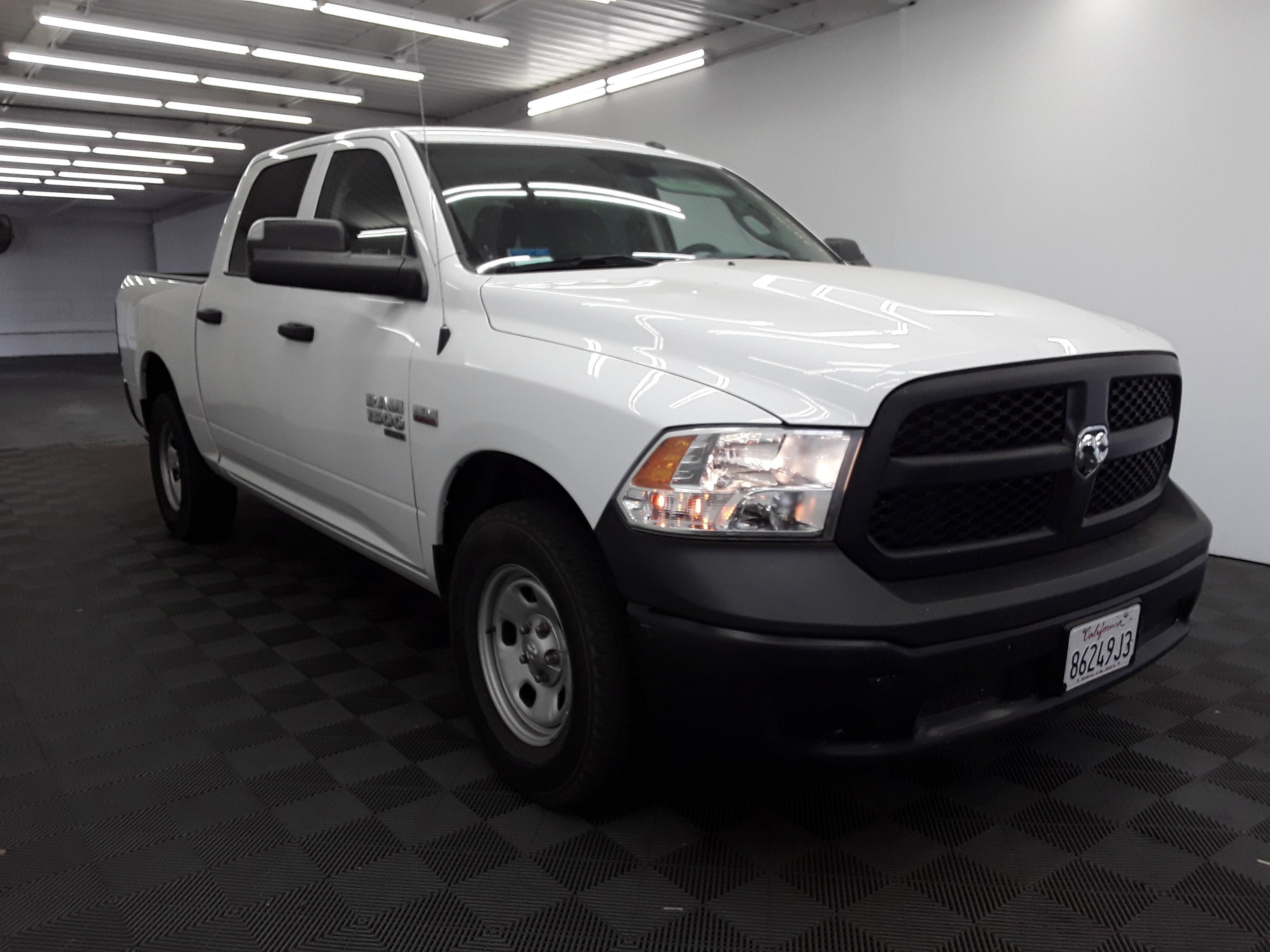 2021 Ram 1500 Classic Tradesman 4x4 Crew Cab 5'7