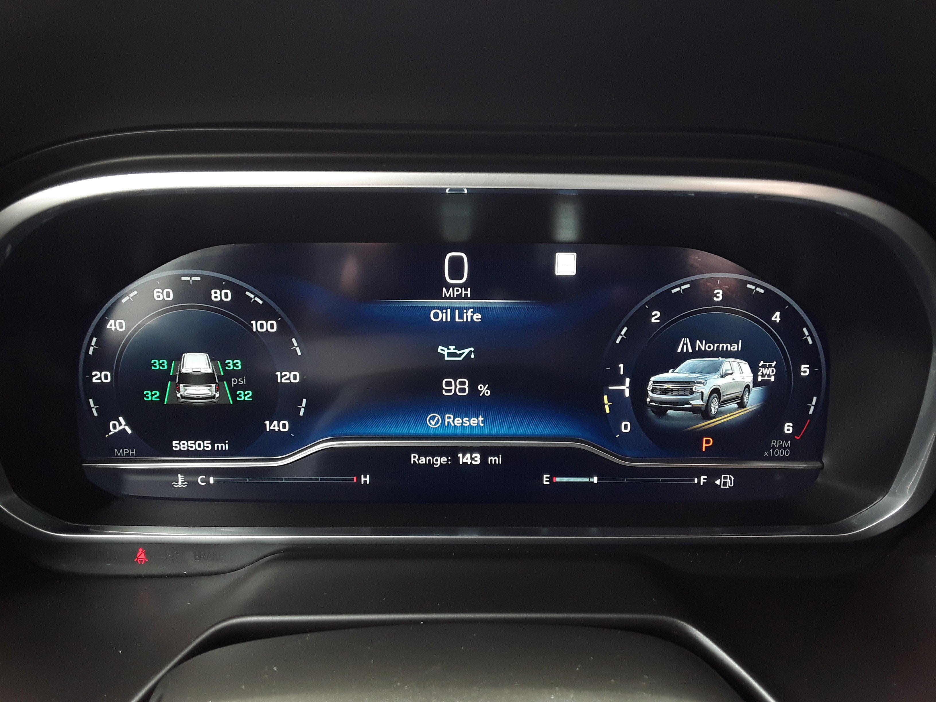 2023 Chevrolet Suburban 4WD 4dr LT