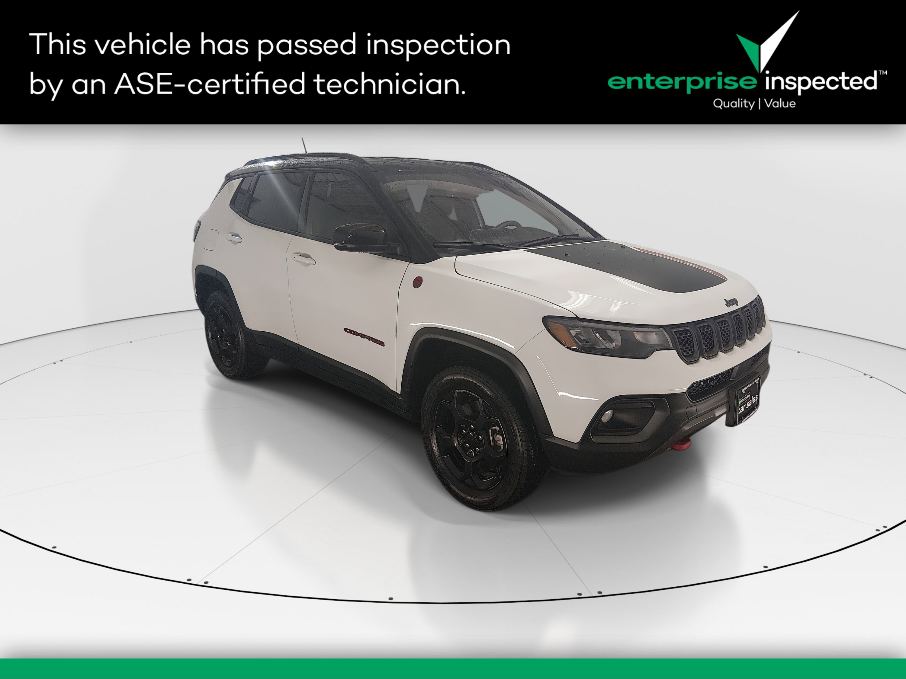 2023 Jeep Compass Trailhawk's photo