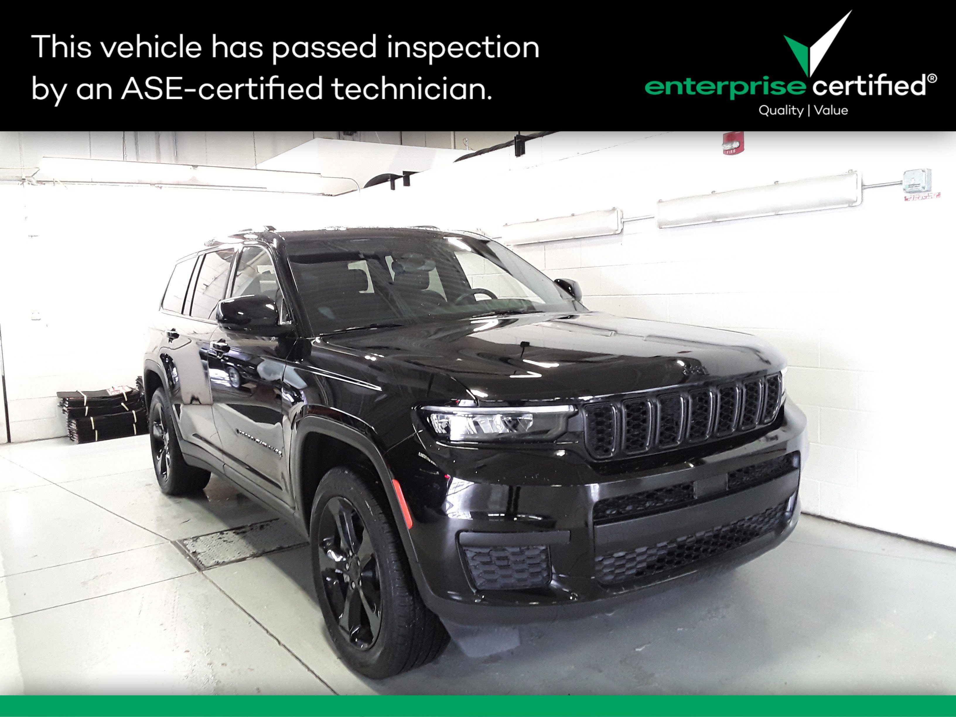 Used 2023 Jeep Grand Cherokee L Laredo 4x4