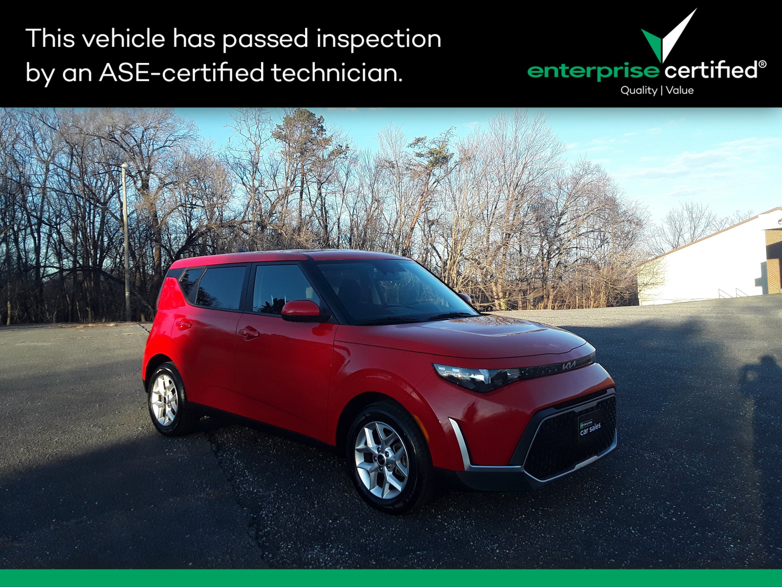 2023 Kia Soul LX's photo