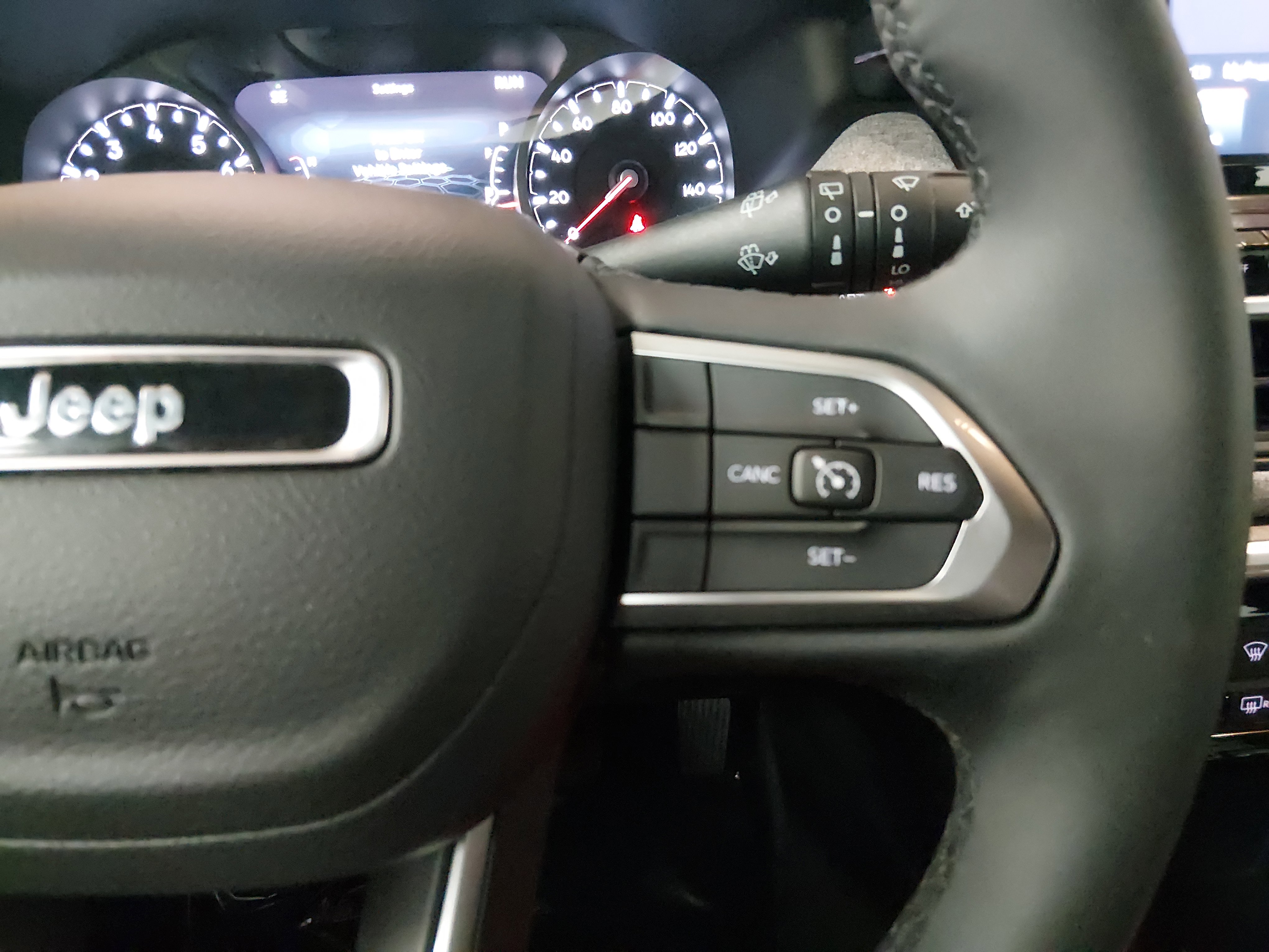 2025 Jeep Compass Latitude - Photo 19