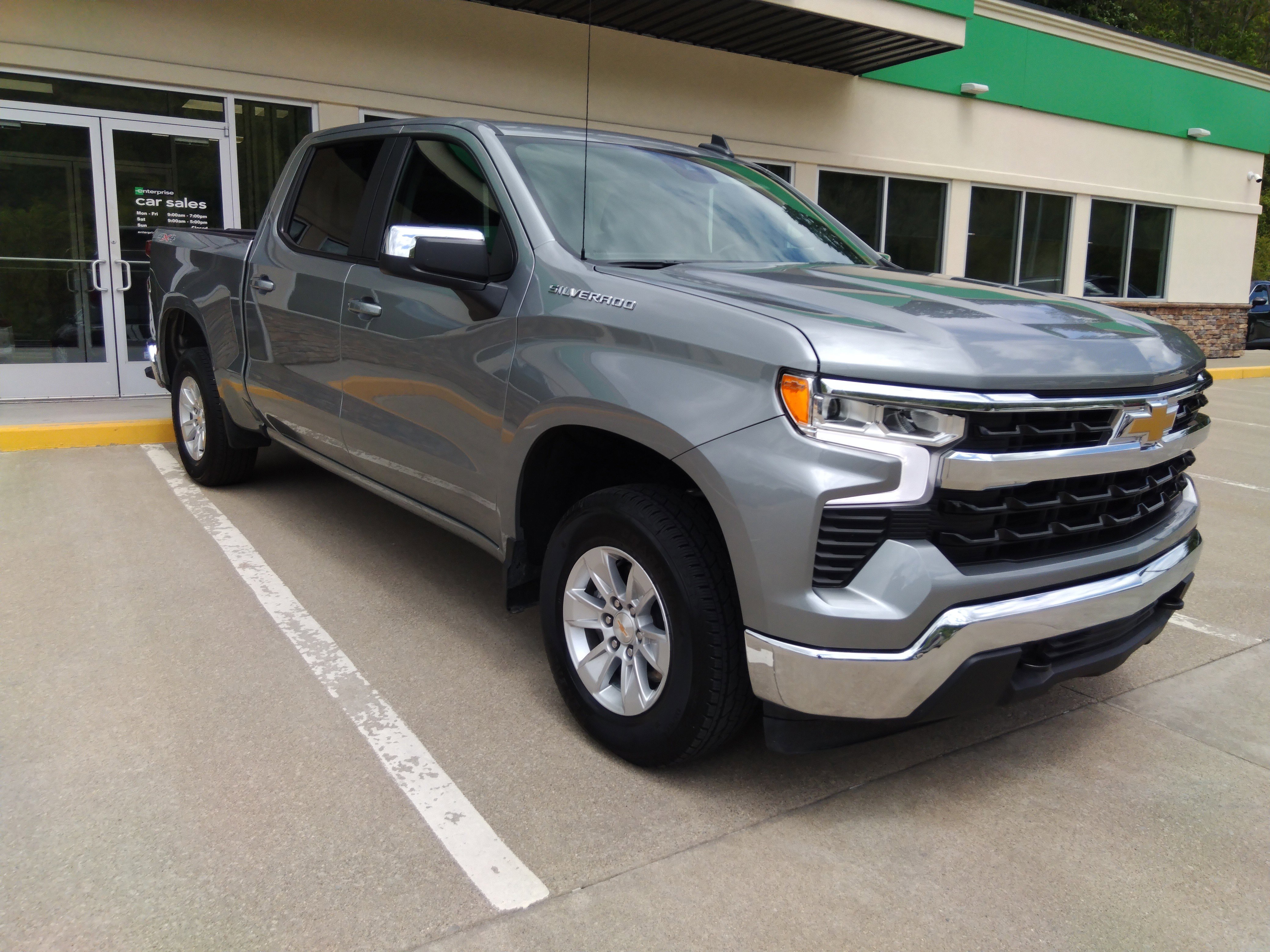 2025 Chevrolet Silverado 1500 4WD Crew Cab 147