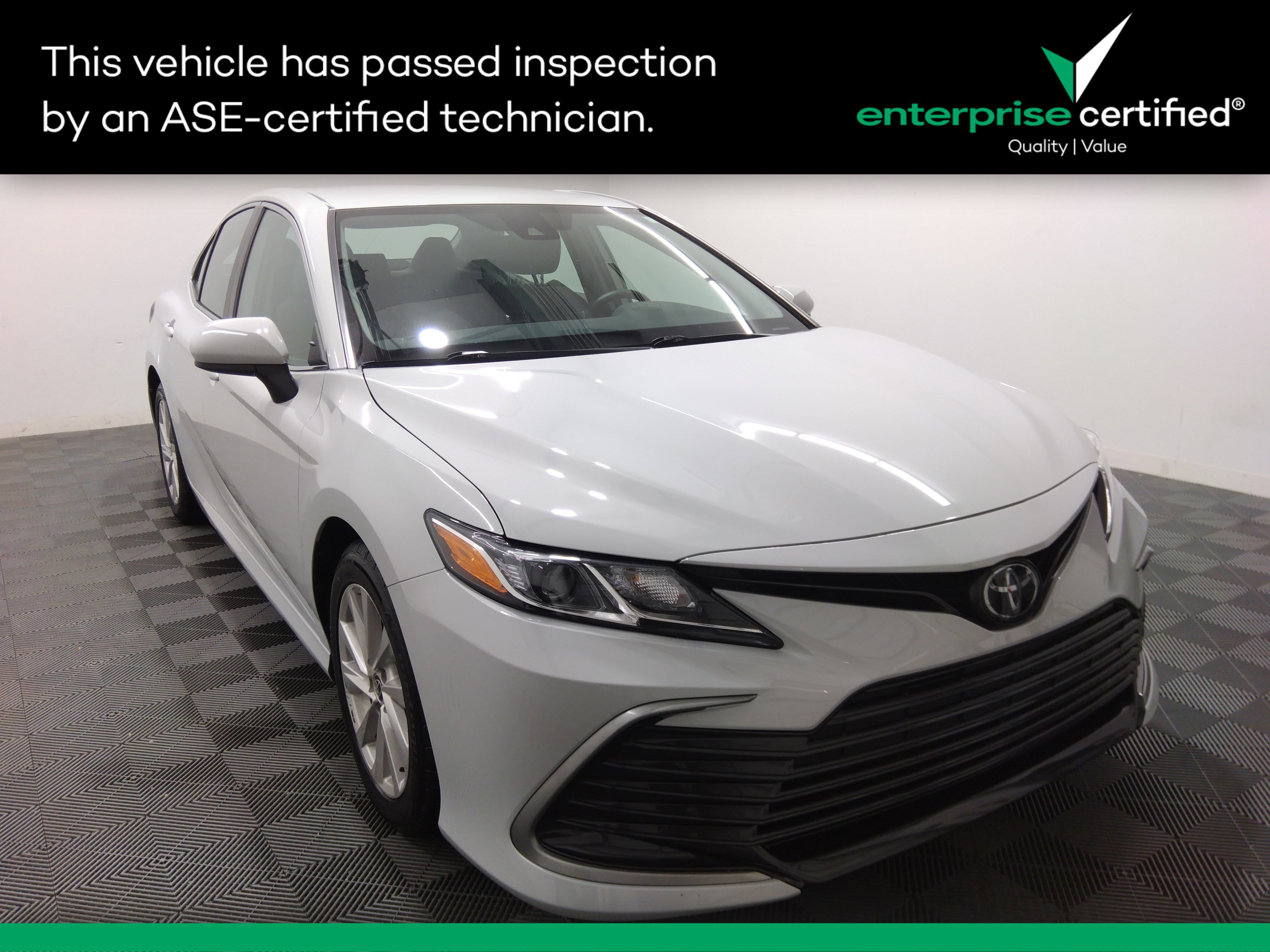 2022 Toyota Camry LE Auto
