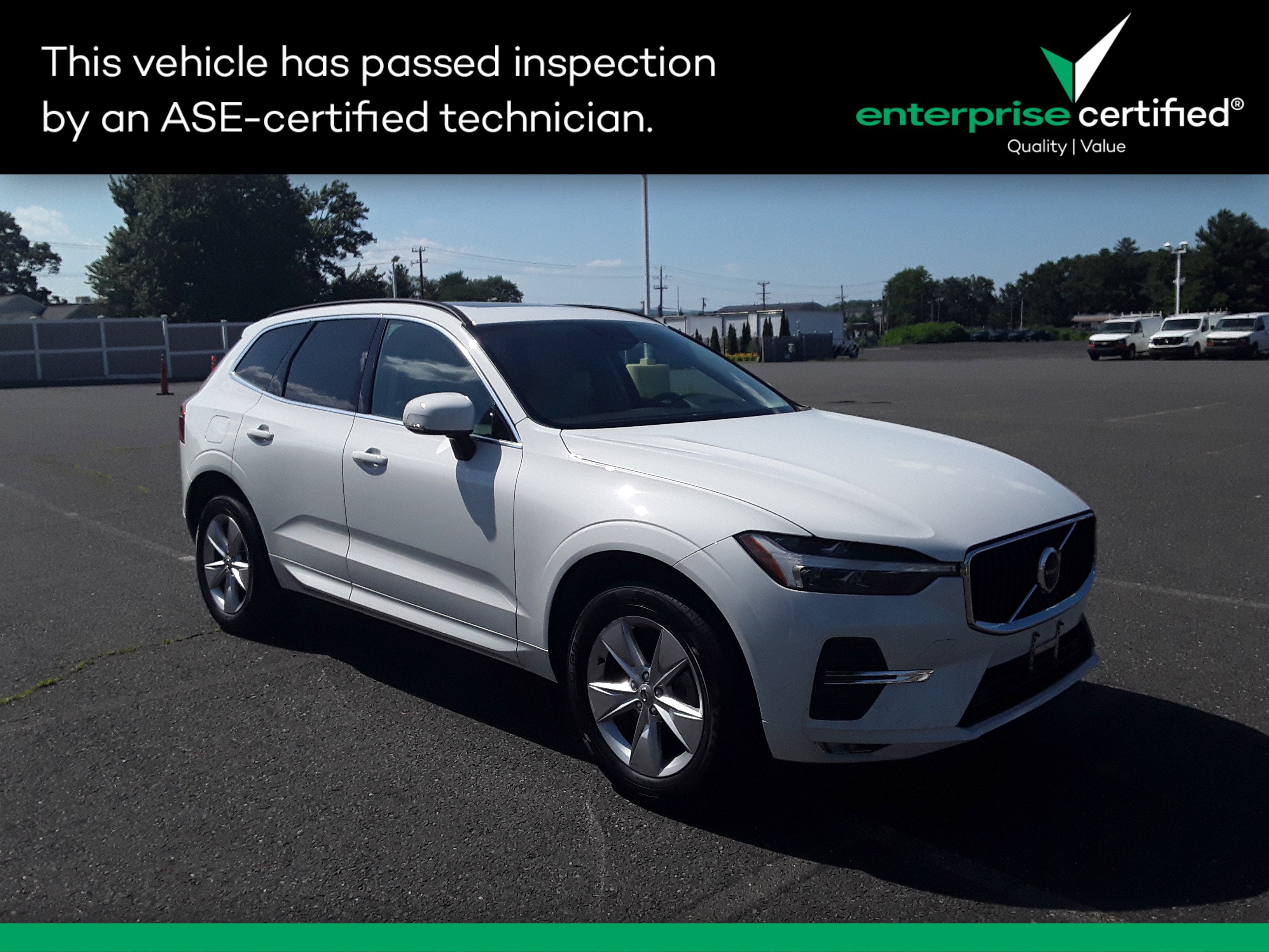 Used 2022 Volvo XC60 B5 AWD Momentum