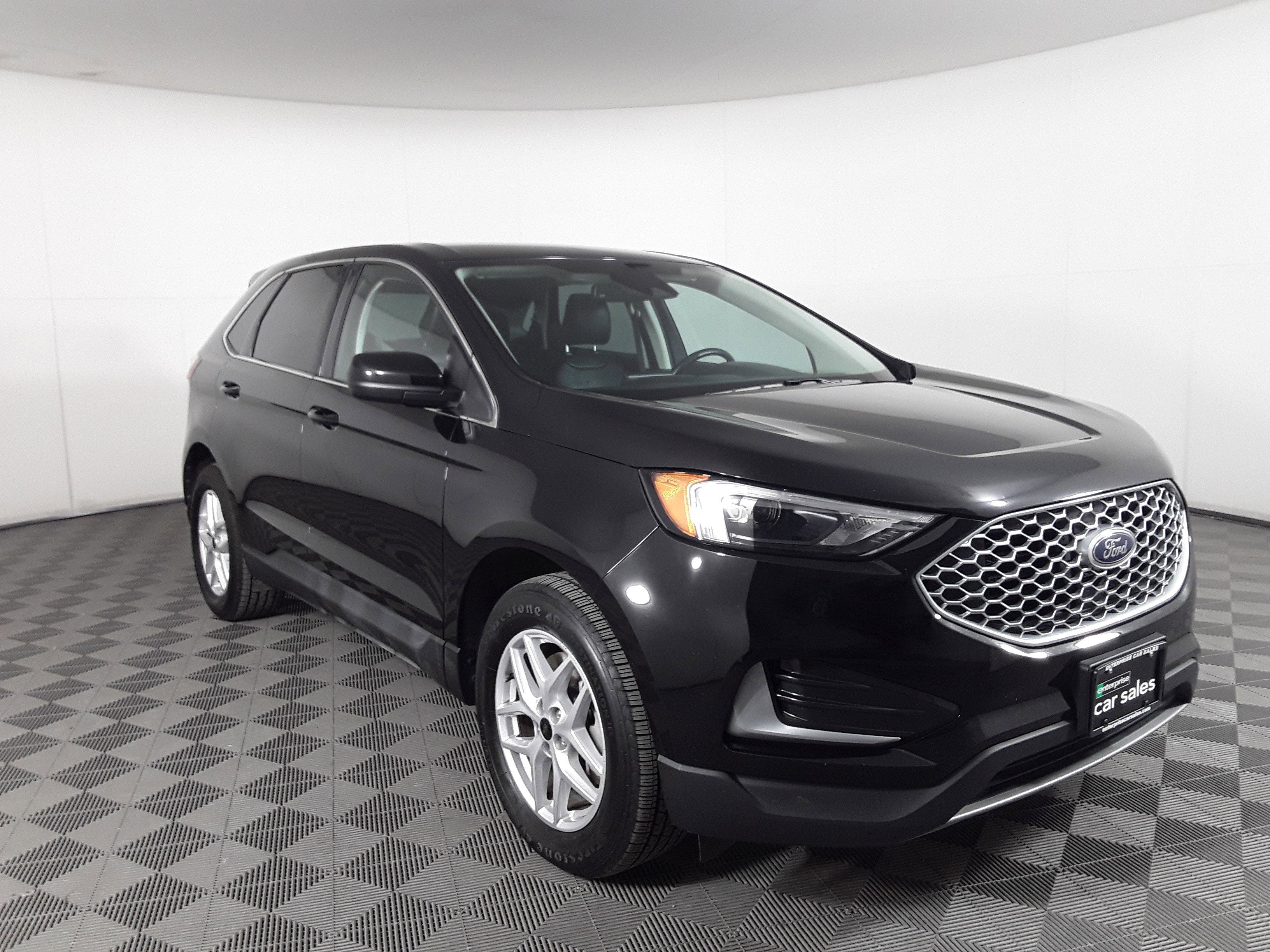 Used 2023 Ford Edge SEL AWD
