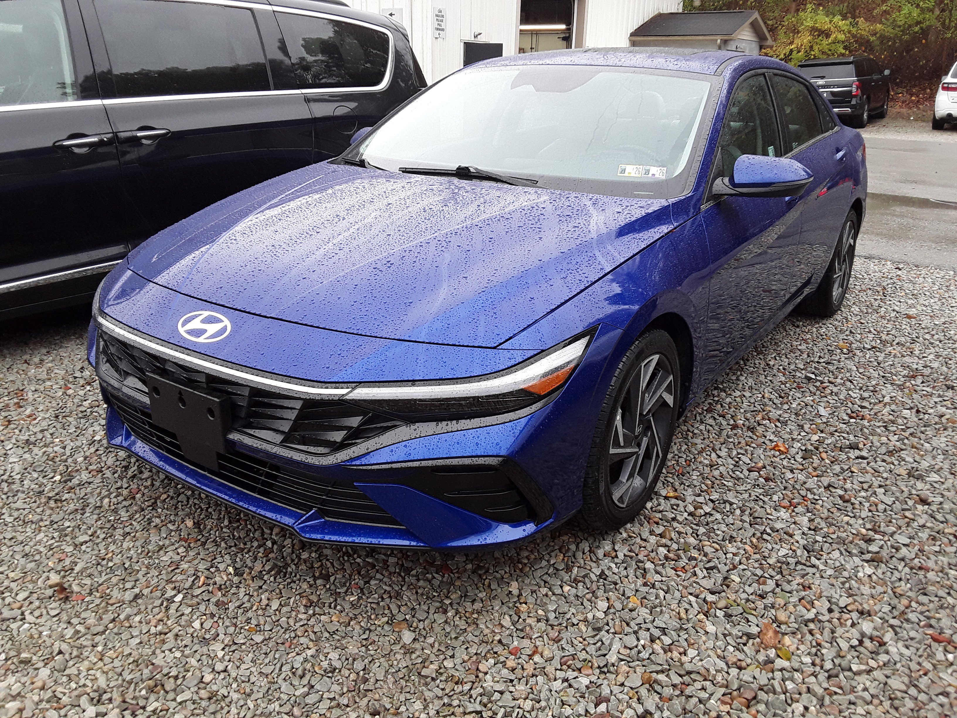 Image of Used 2025 Hyundai Elantra Hybrid Limited DCT