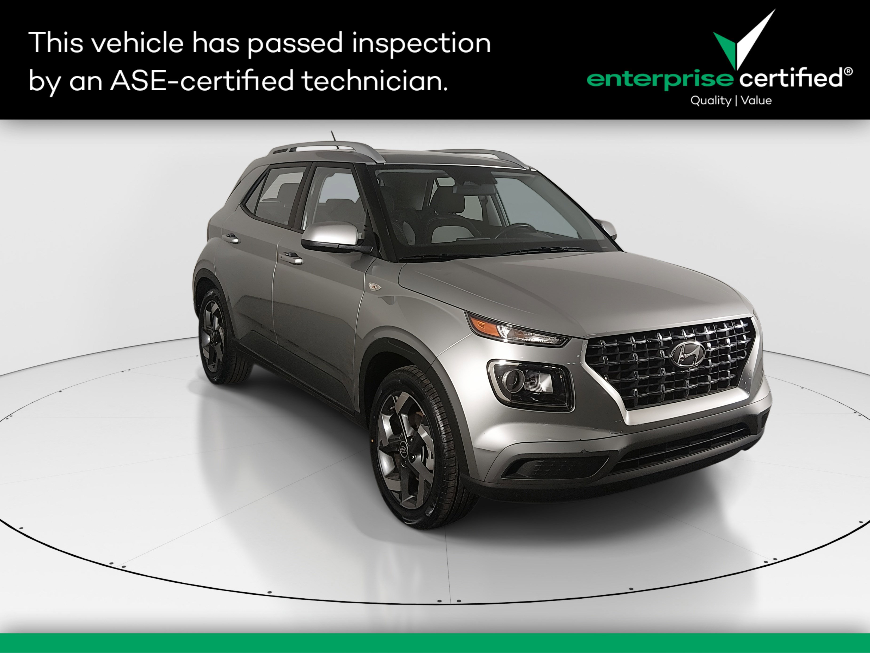 Used 2024 Hyundai Venue SEL IVT