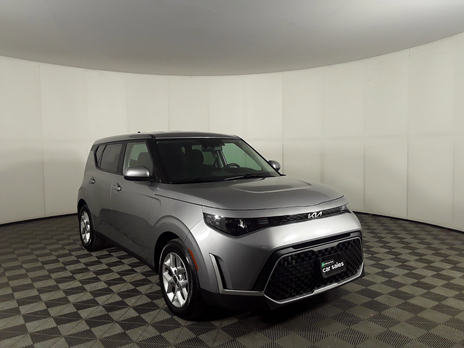 2023 Kia Soul LX IVT