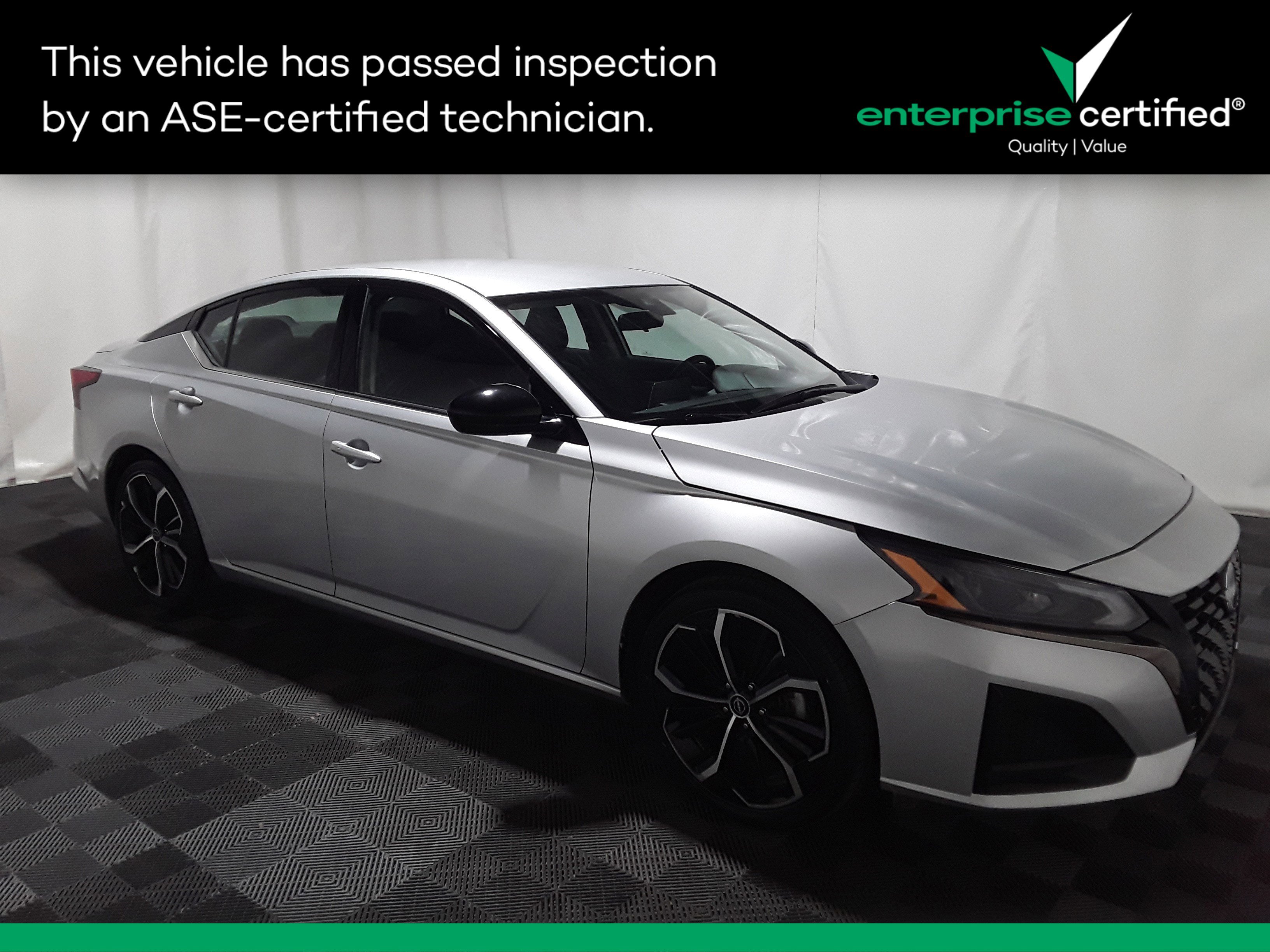 Used 2023 Nissan Altima 2.5 SR Sedan