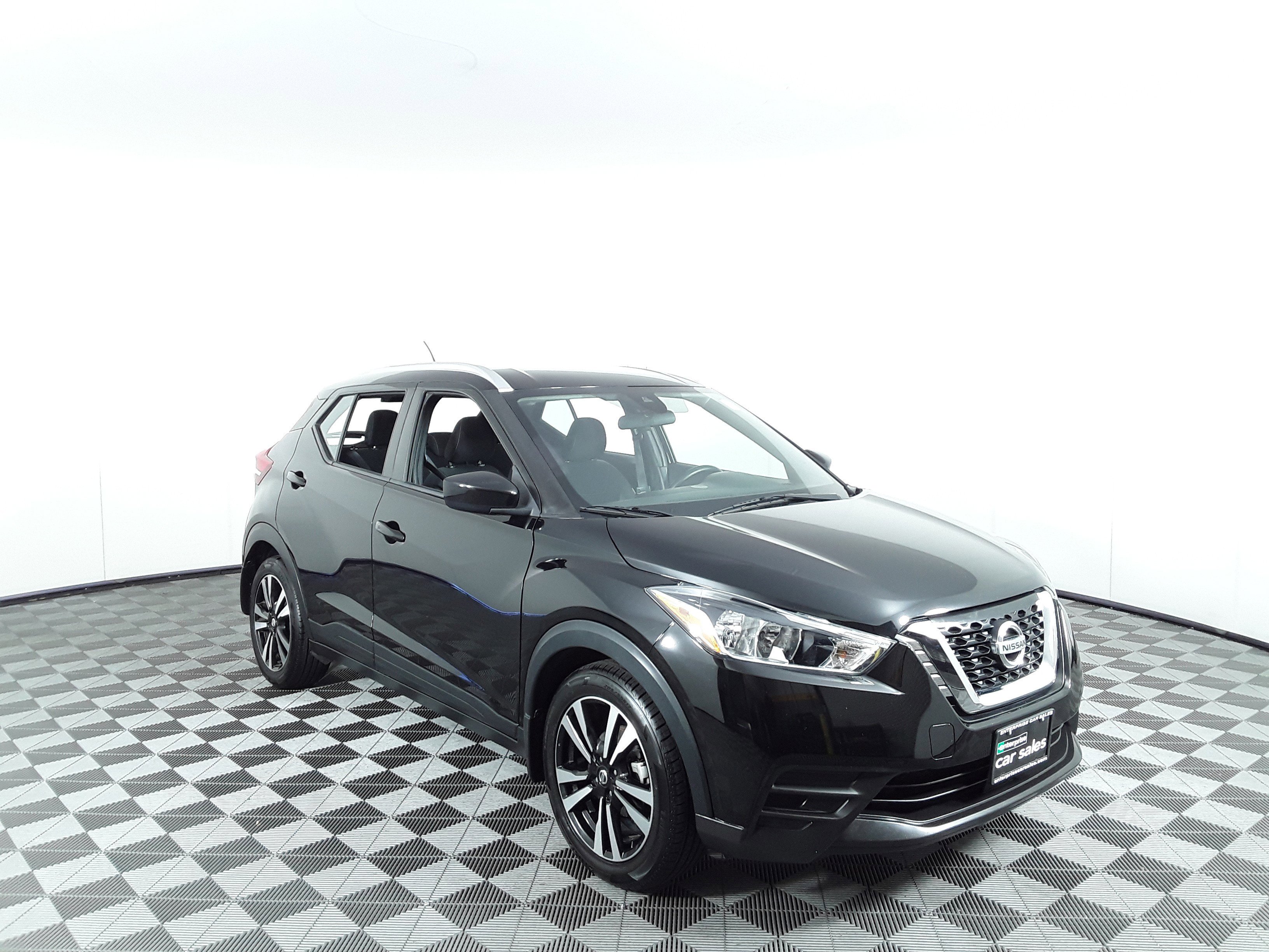 2020 Nissan Kicks SV FWD