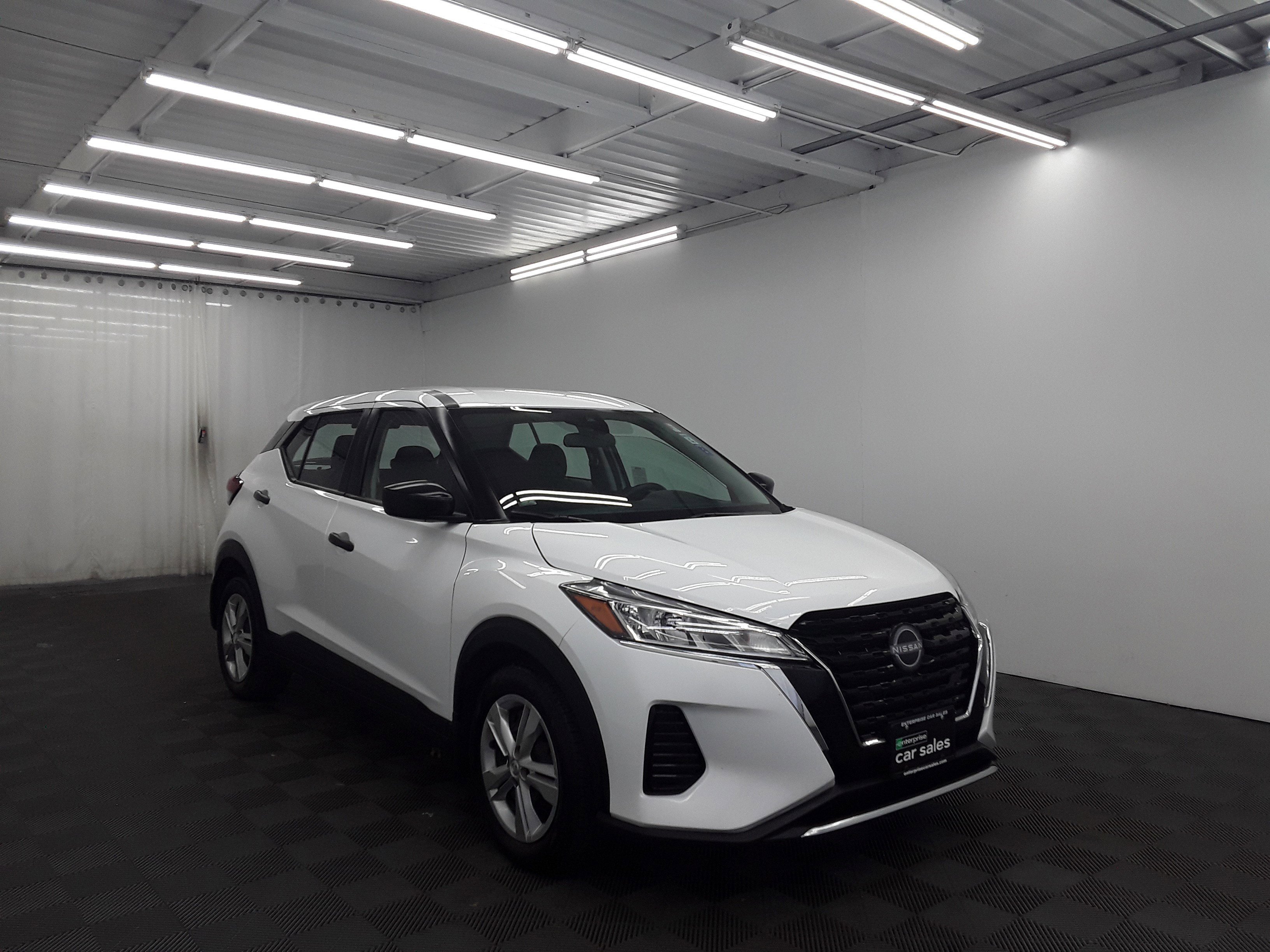 Used 2023 Nissan Kicks S FWD