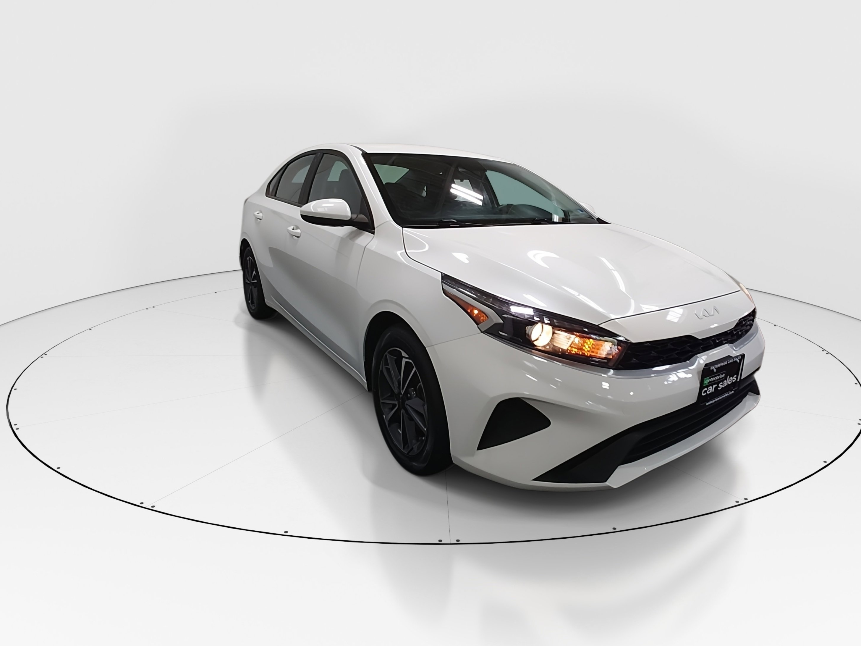 Used 2023 Kia Forte LXS IVT