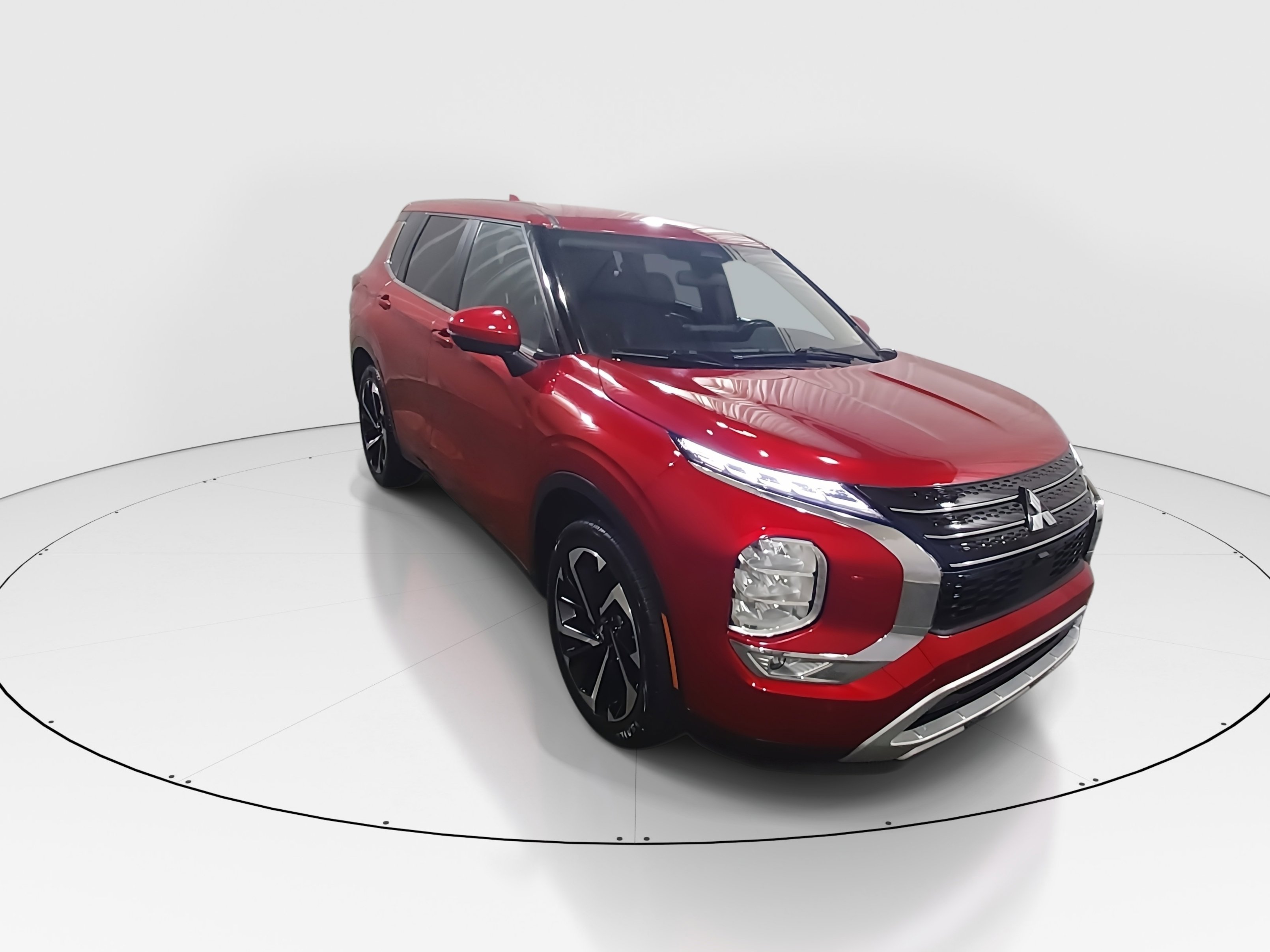 Used 2024 Mitsubishi Outlander SE S-AWC