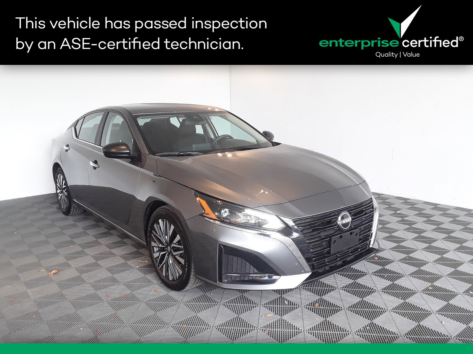 Used 2024 Nissan Altima 2.5 SV Sedan