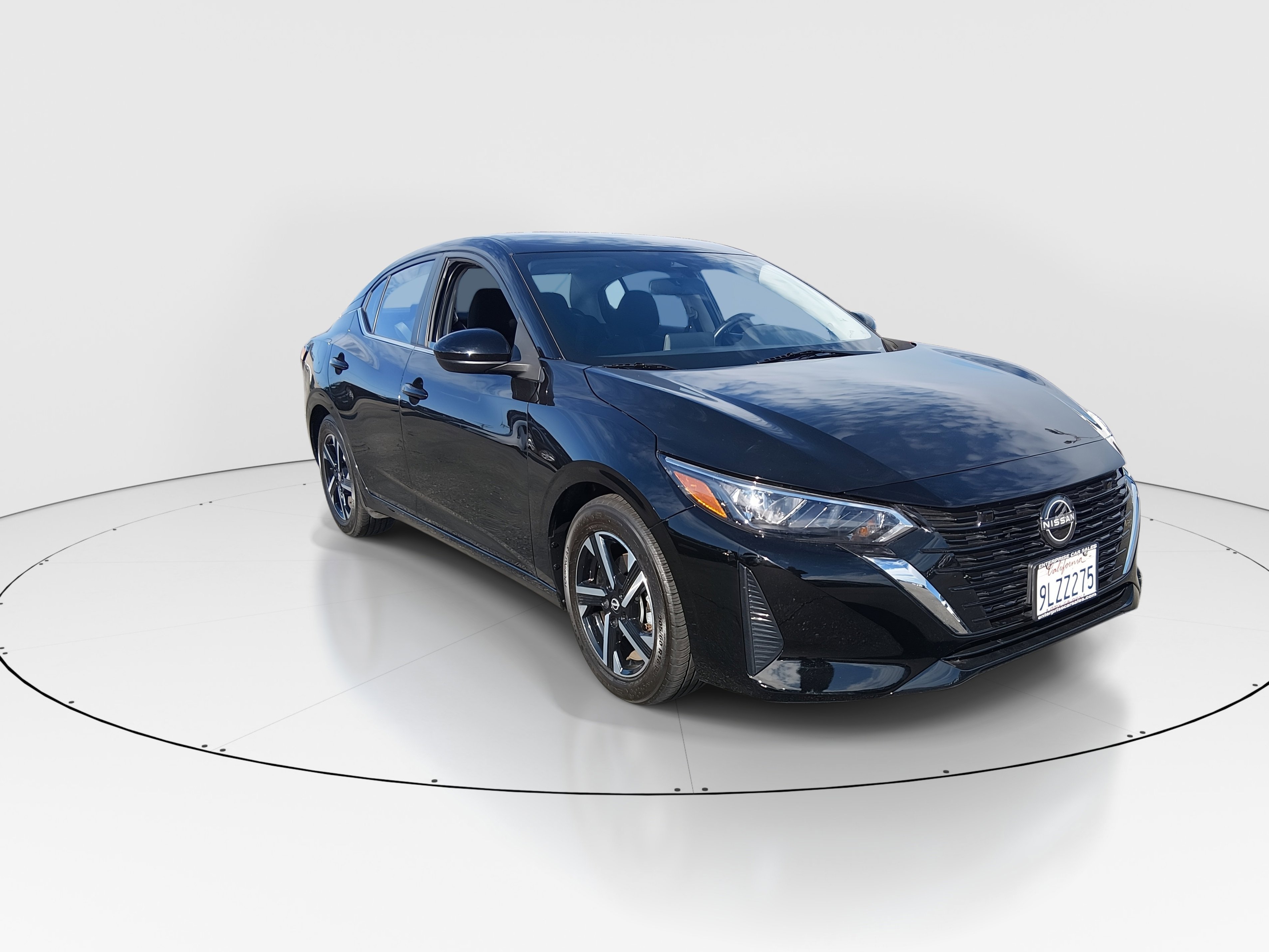 2024 Nissan Sentra SV's photo