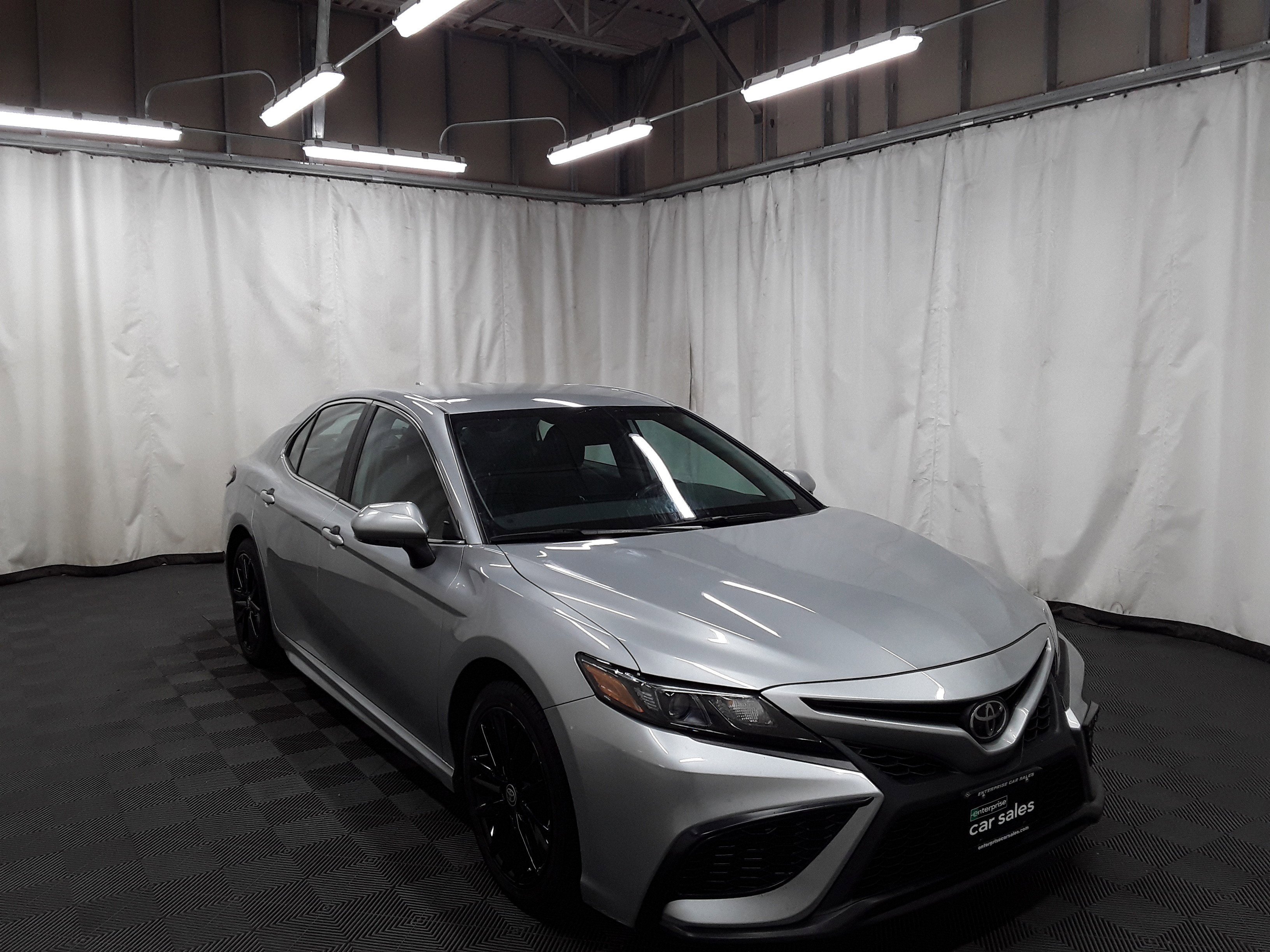 2023 Toyota Camry SE Auto