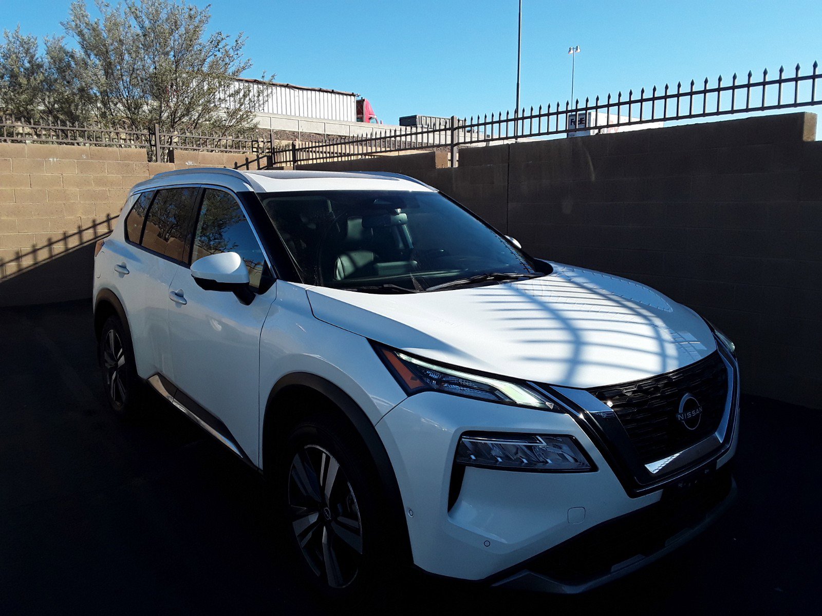 2022 Nissan Rogue AWD SL