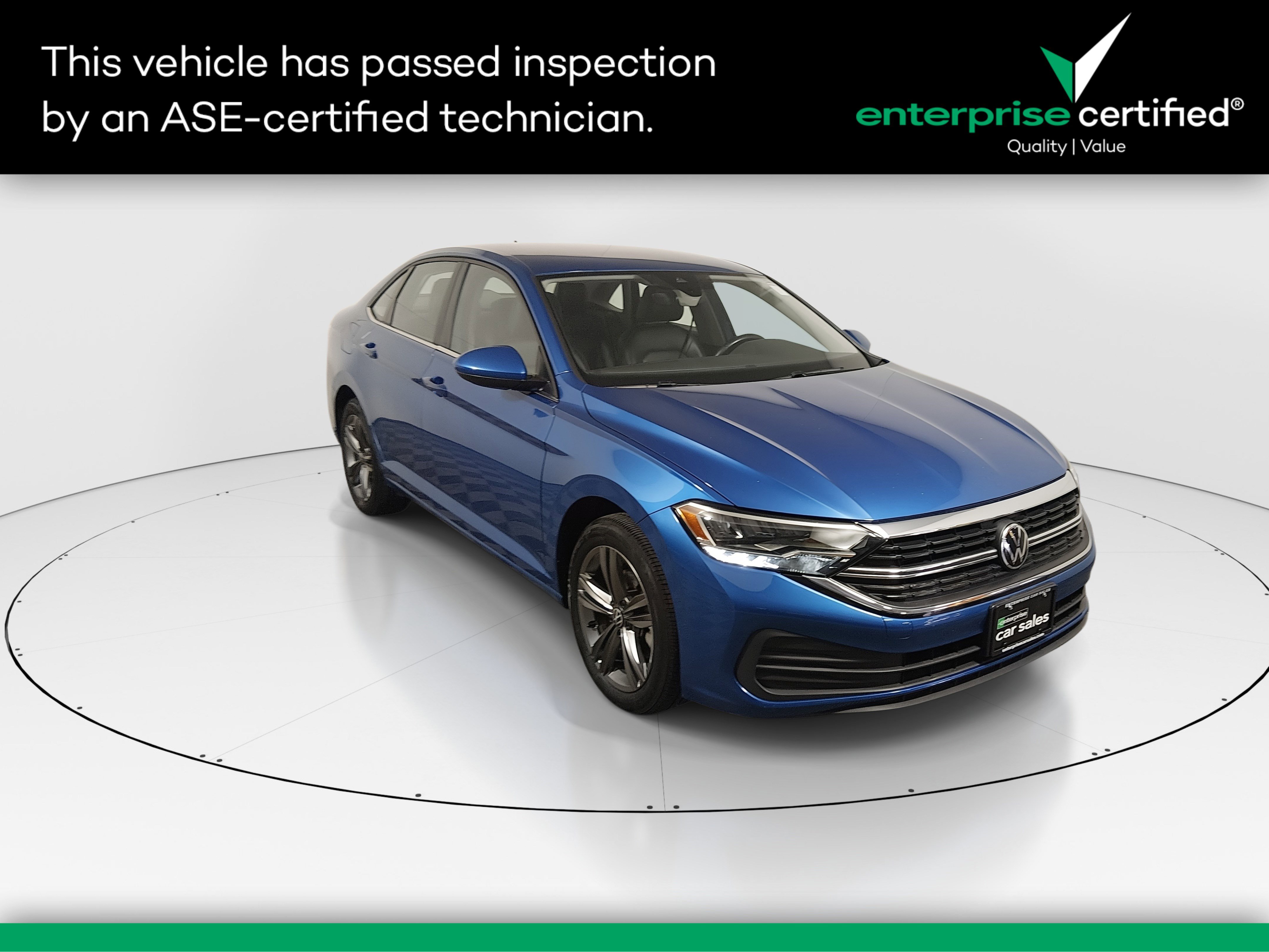Used 2024 Volkswagen Jetta SE Auto