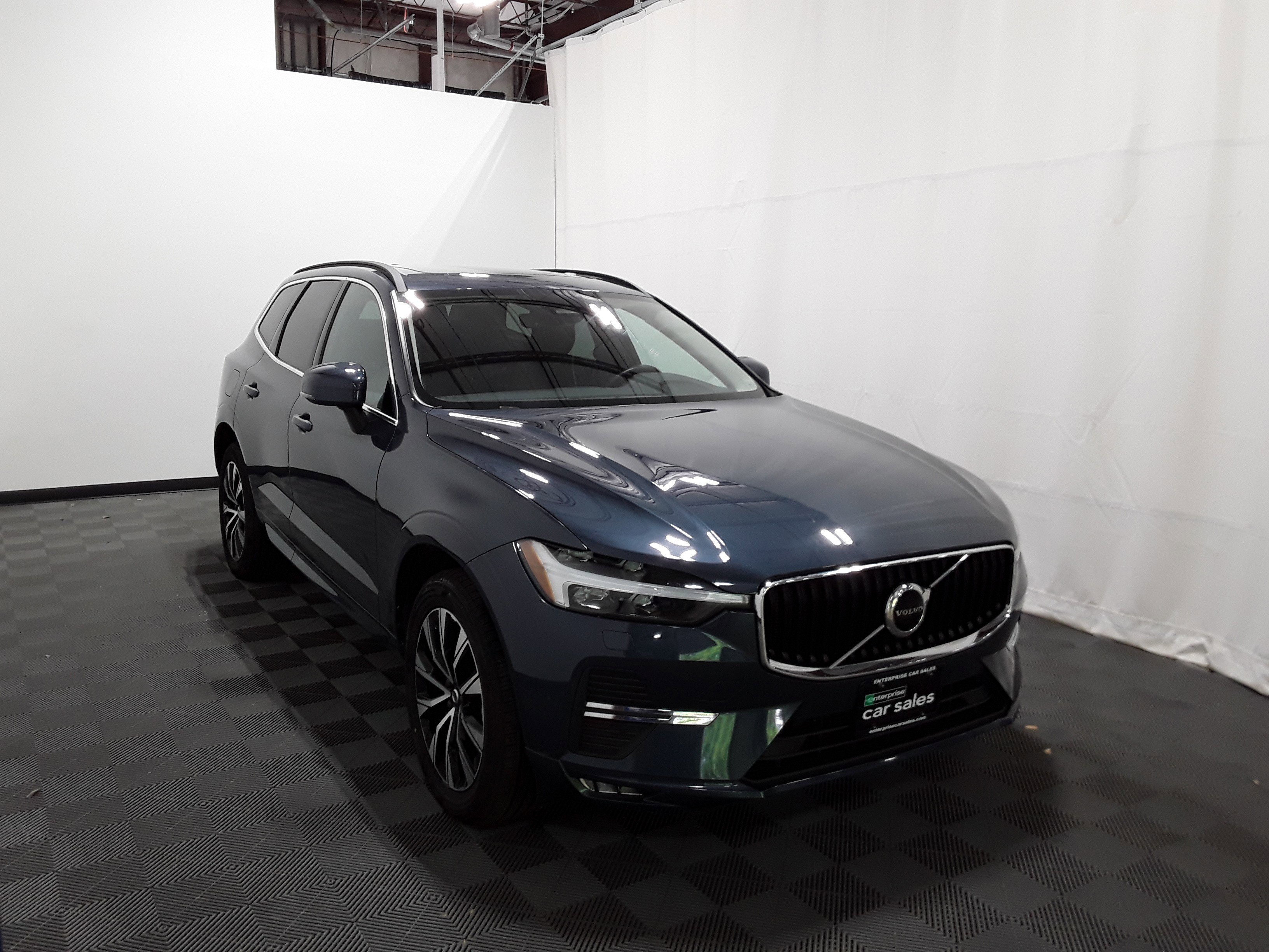 2023 Volvo XC60 B5 AWD Core
