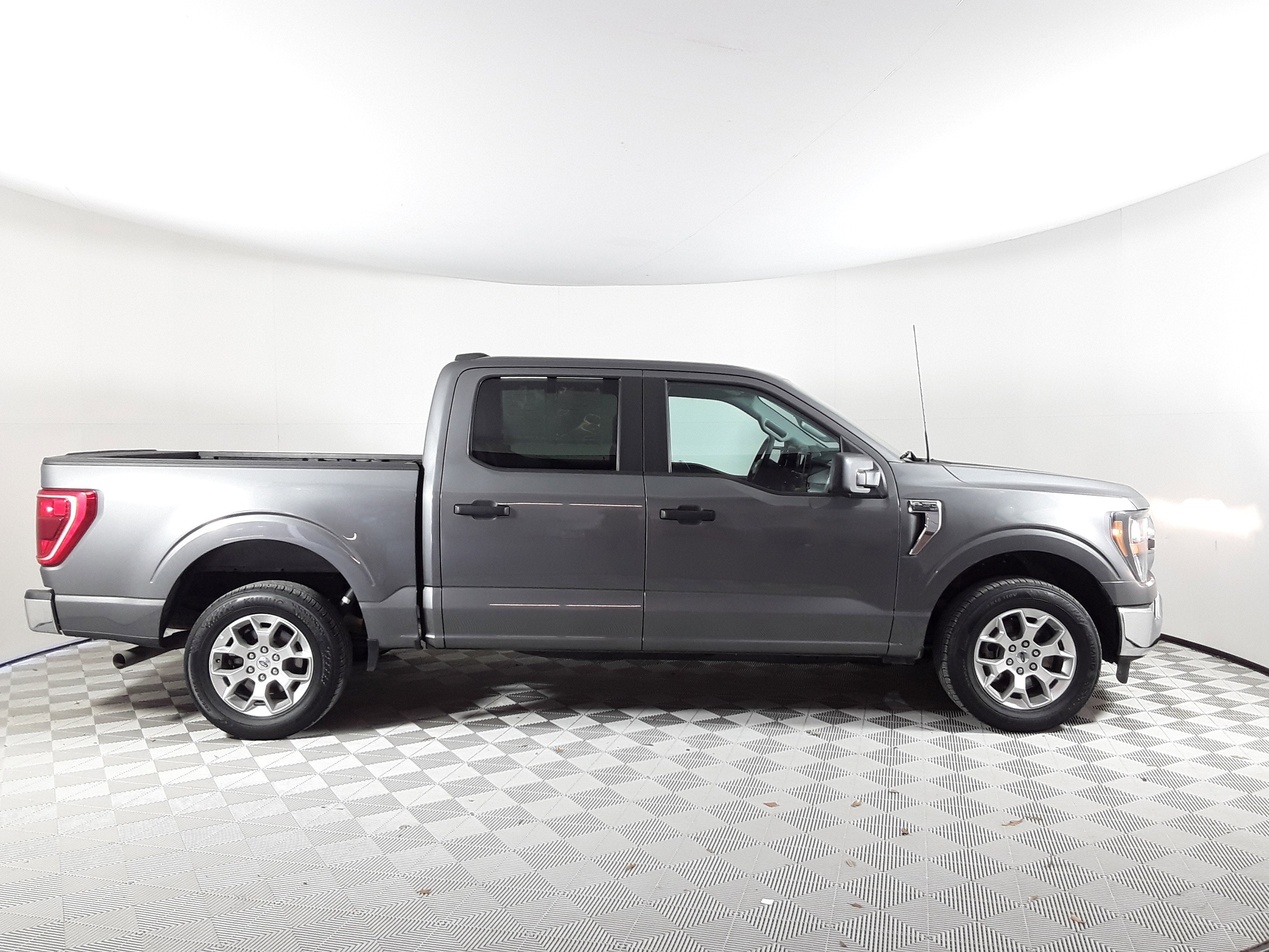 Image 3 of Used 2023 Ford F-150 XLT 2WD SuperCrew 5.5' Box