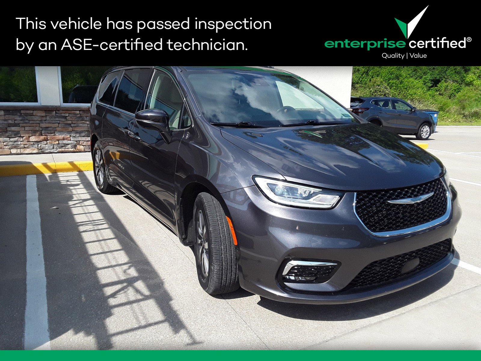 2021 Chrysler Pacifica Hybrid Touring L FWD