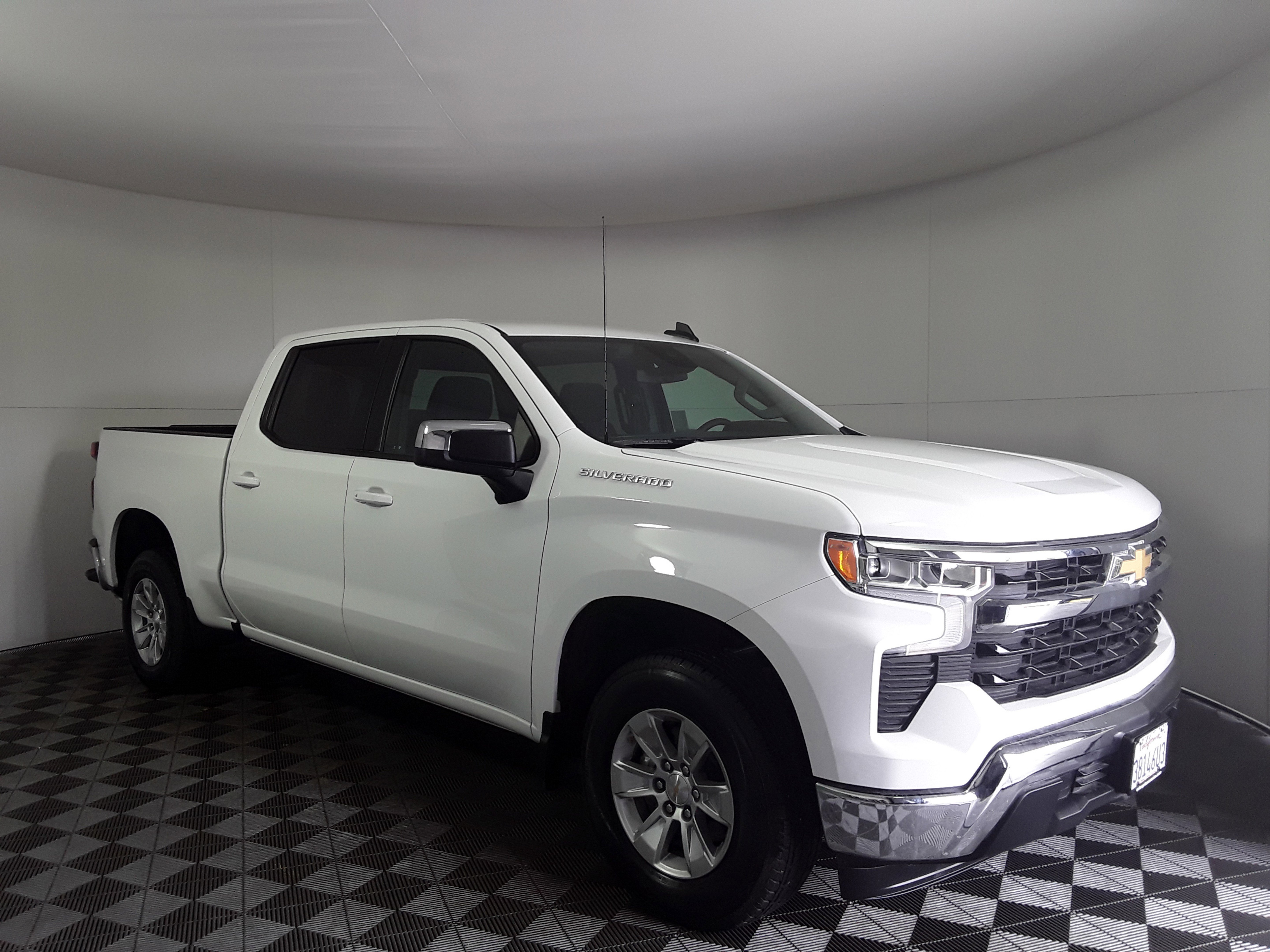 2023 Chevrolet Silverado 1500 2WD Crew Cab 147