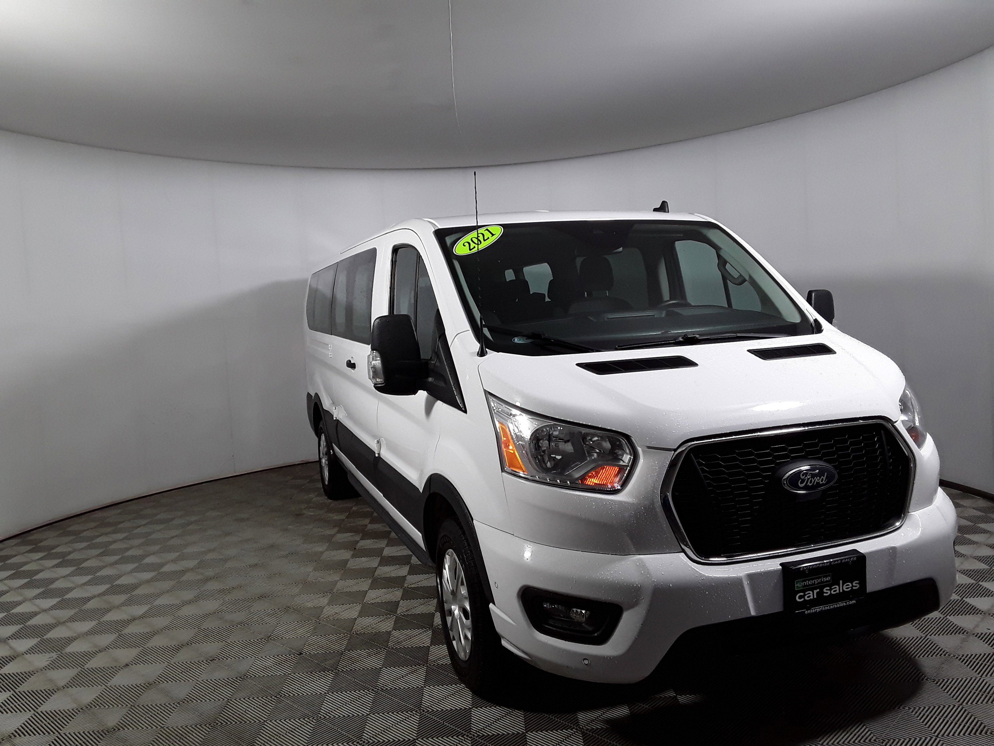 Used 2021 Ford Transit Passenger Wagon T-350 148" Low Roof XLT RWD