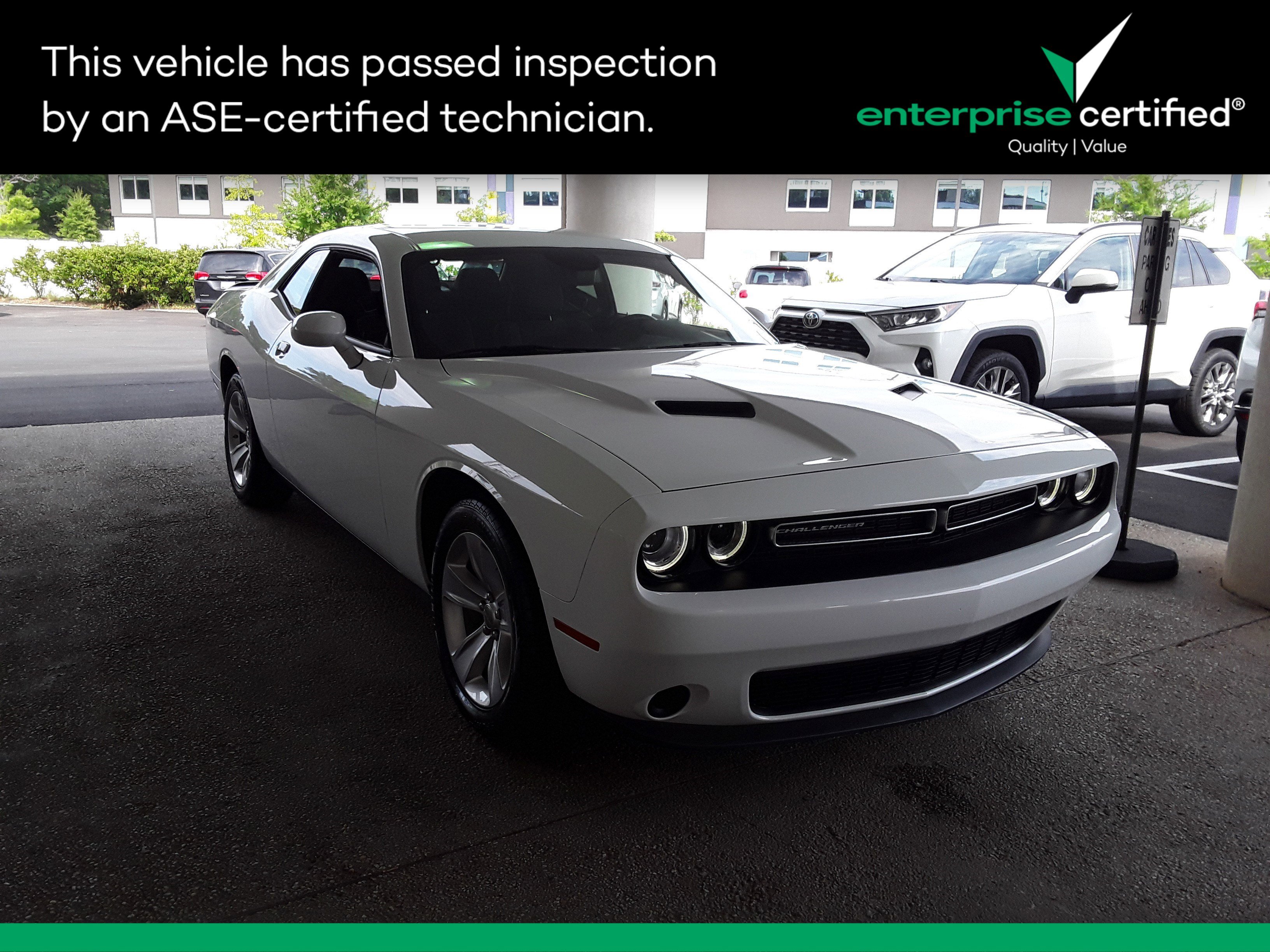 2023 Dodge Challenger SXT RWD