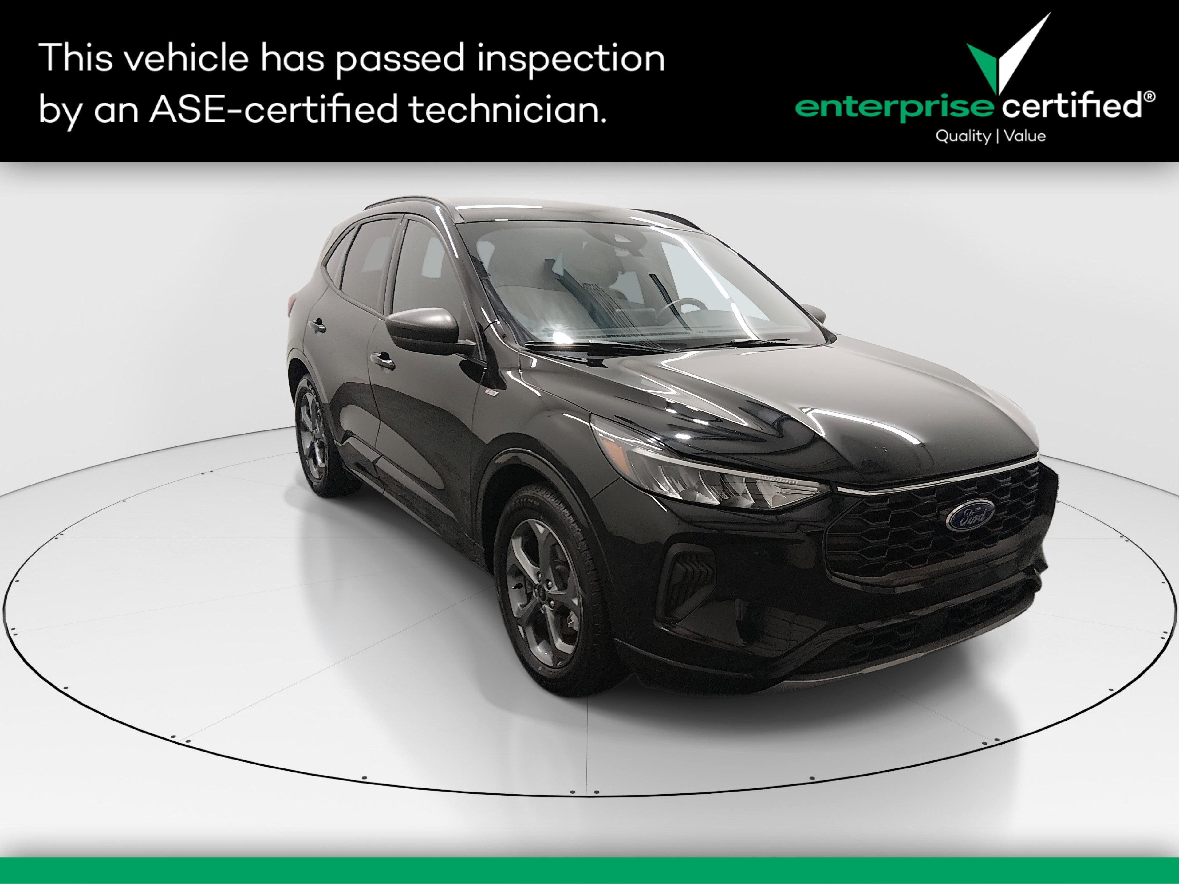 2024 Ford Escape ST-Line's photo