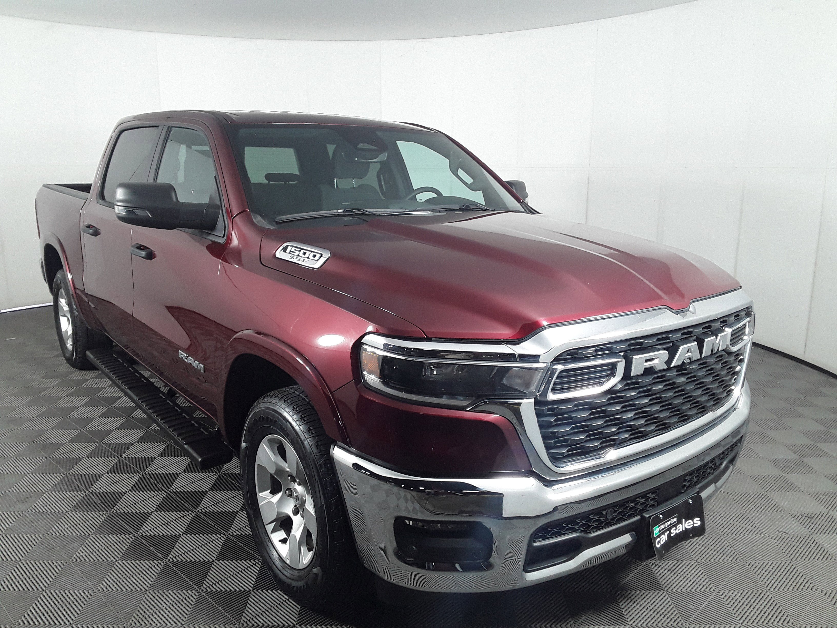 2025 Ram 1500 Big Horn 4x4 Crew Cab 5'7