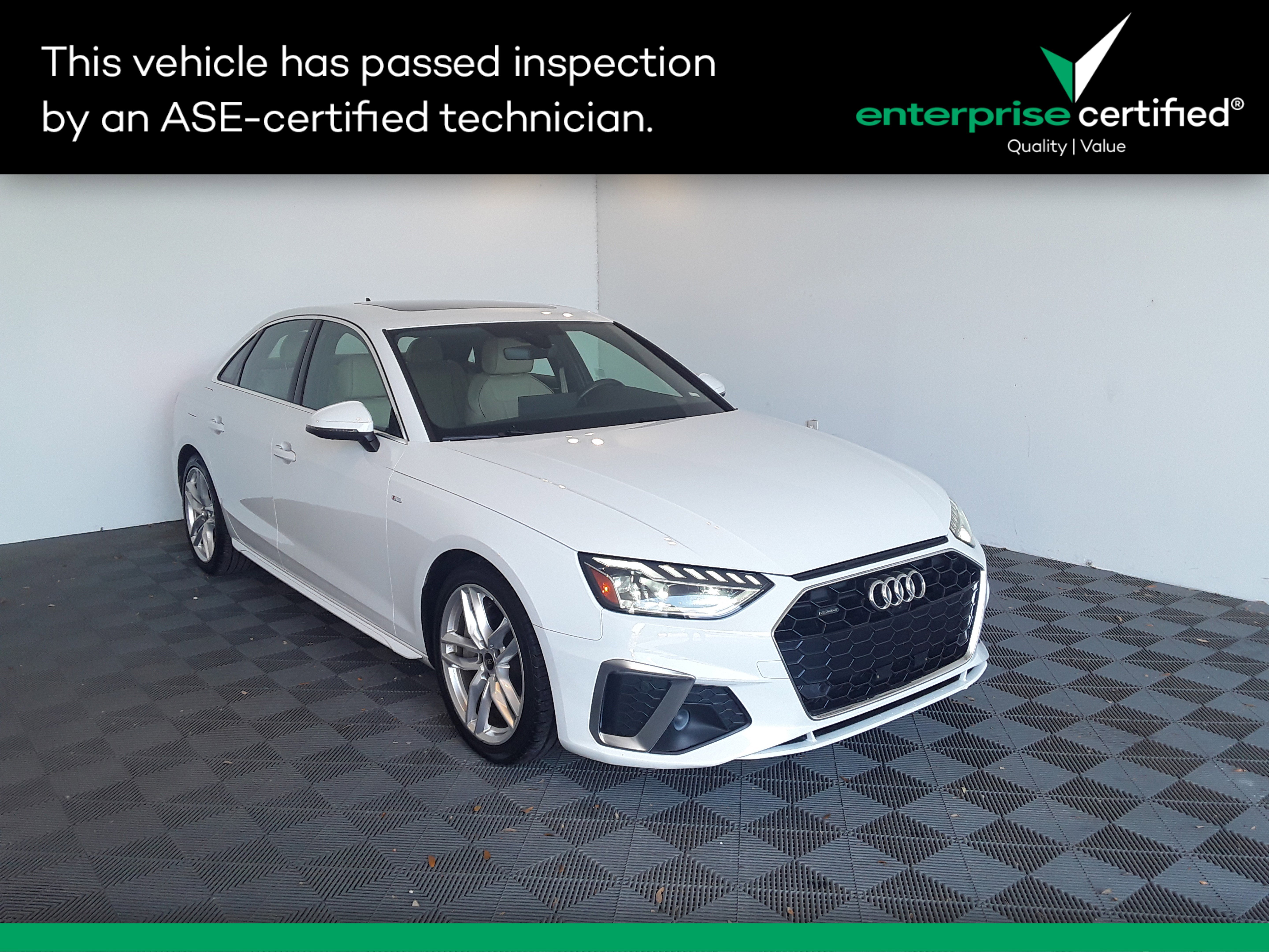 2022 Audi A4 Sedan S line Premium Plus 45 TFSI quattro