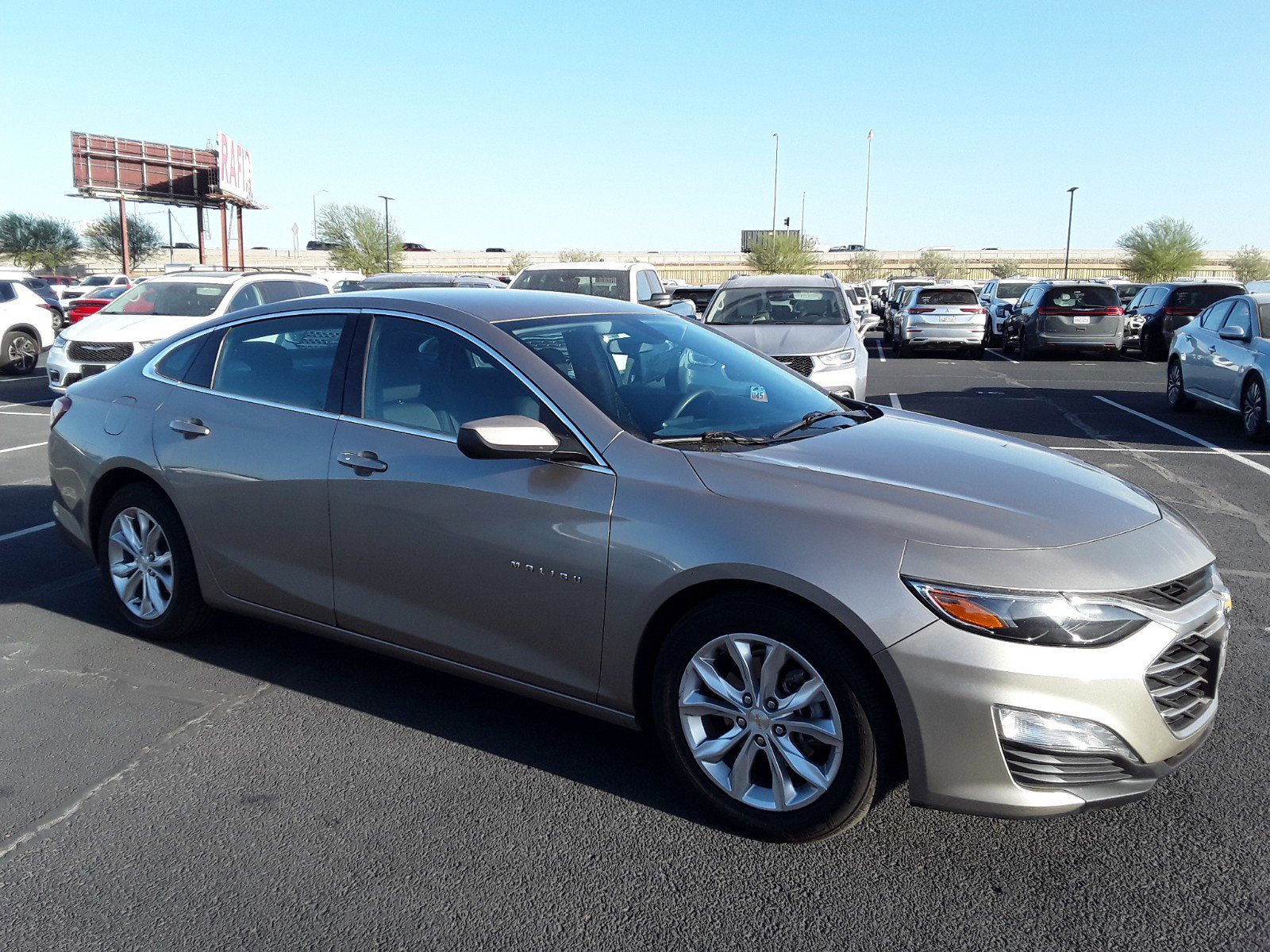 2022 Chevrolet Malibu 4dr Sdn LT