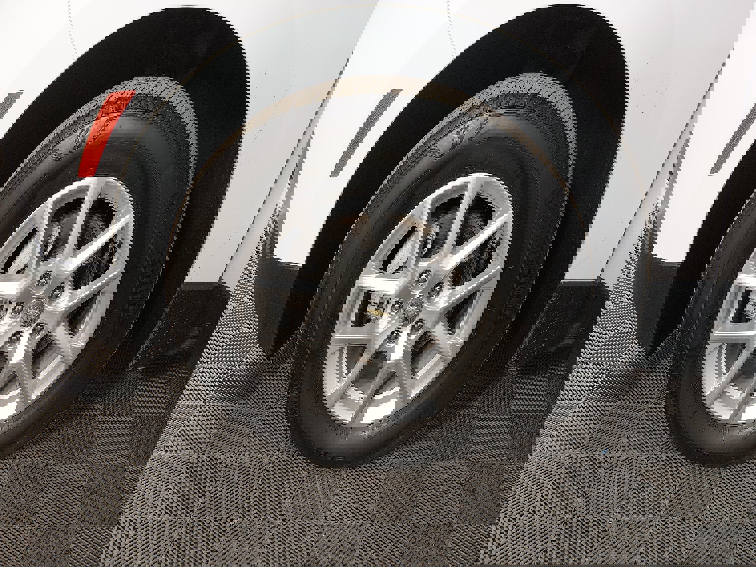 Image of Used 2024 Chevrolet Equinox AWD 4dr LT w/1LT