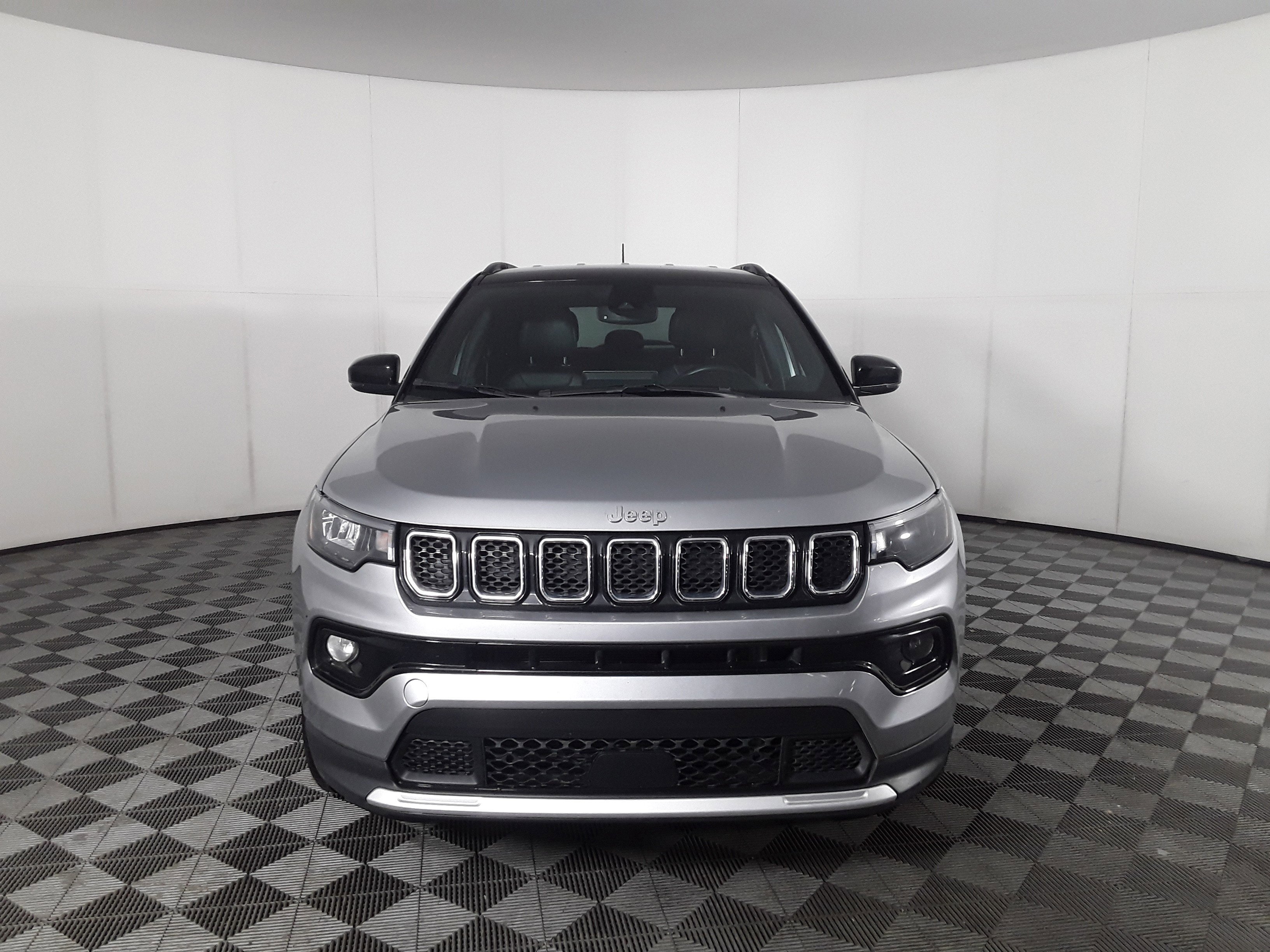 Image of Used 2024 Jeep Compass Limited 4x4