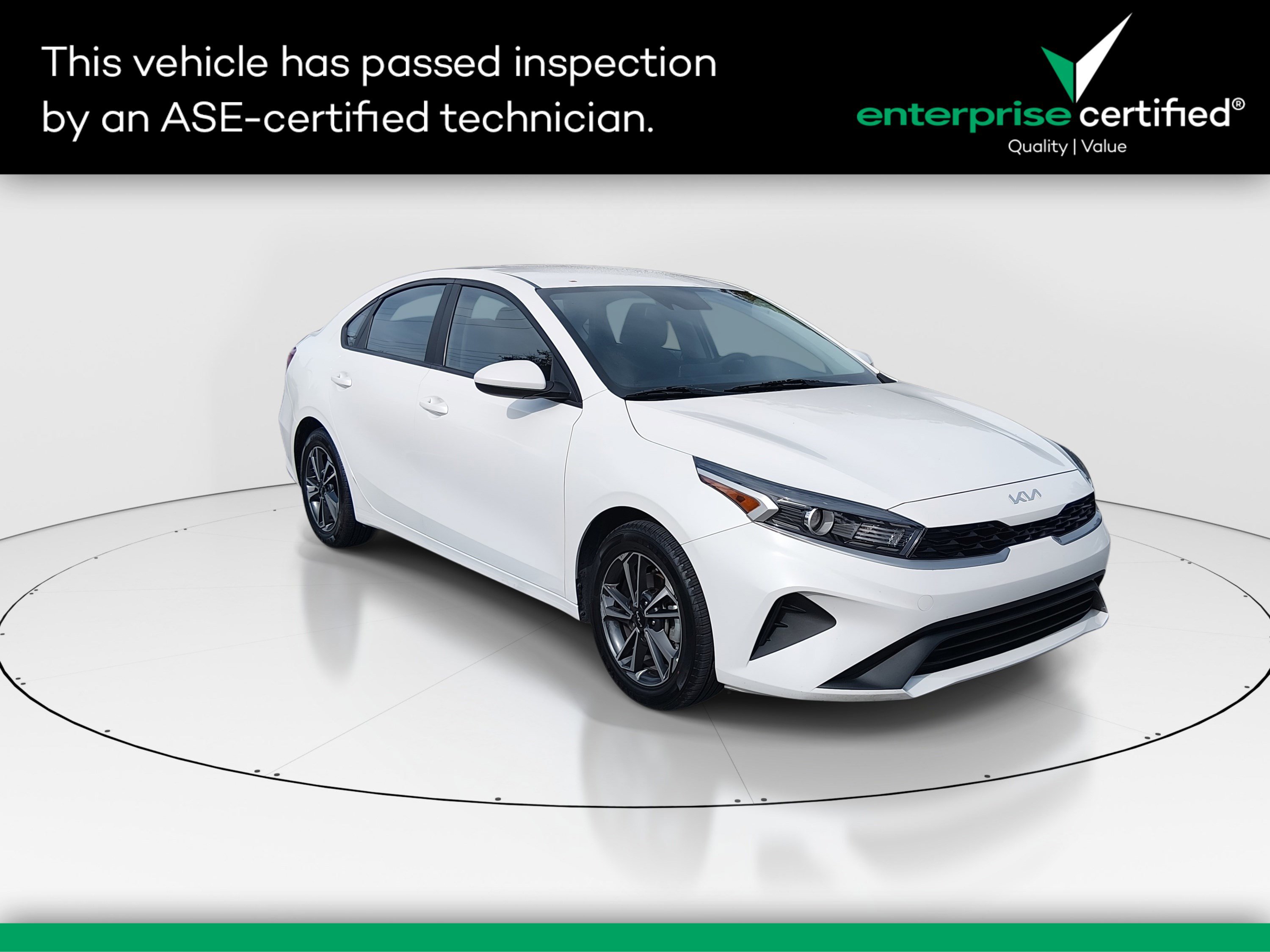 2023 Kia Forte LXS's photo