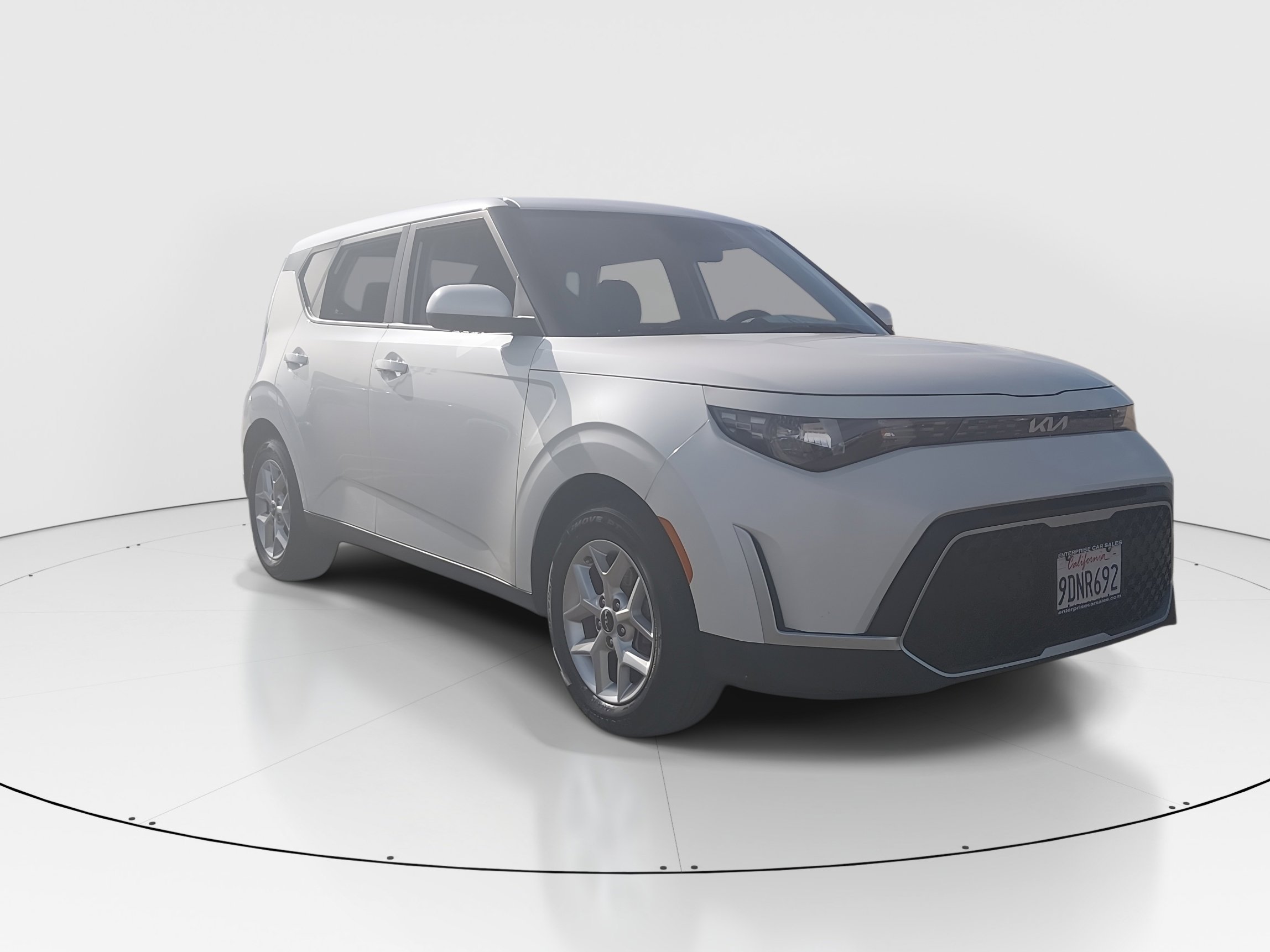 2023 Kia Soul LX's photo