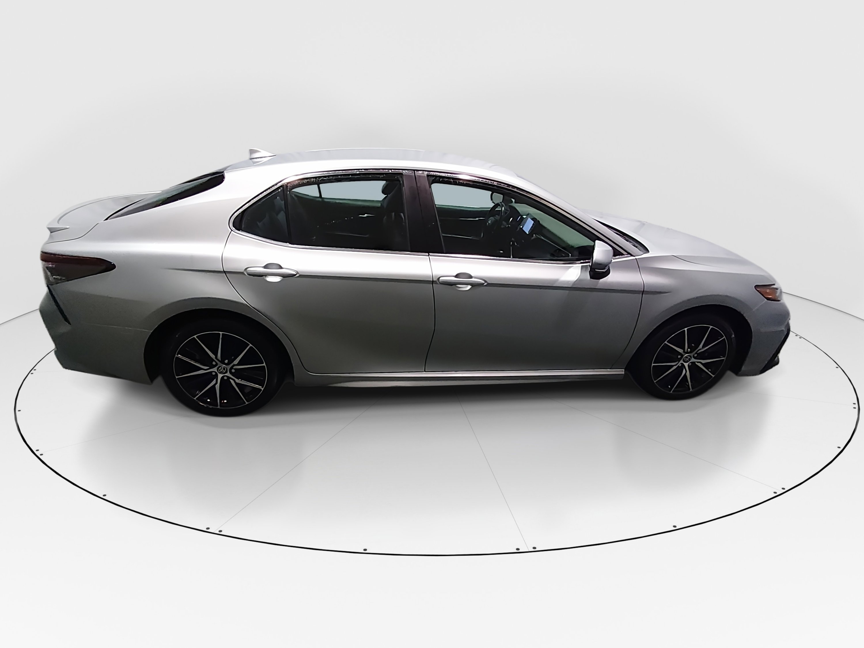 Image of Used 2023 Toyota Camry SE Auto