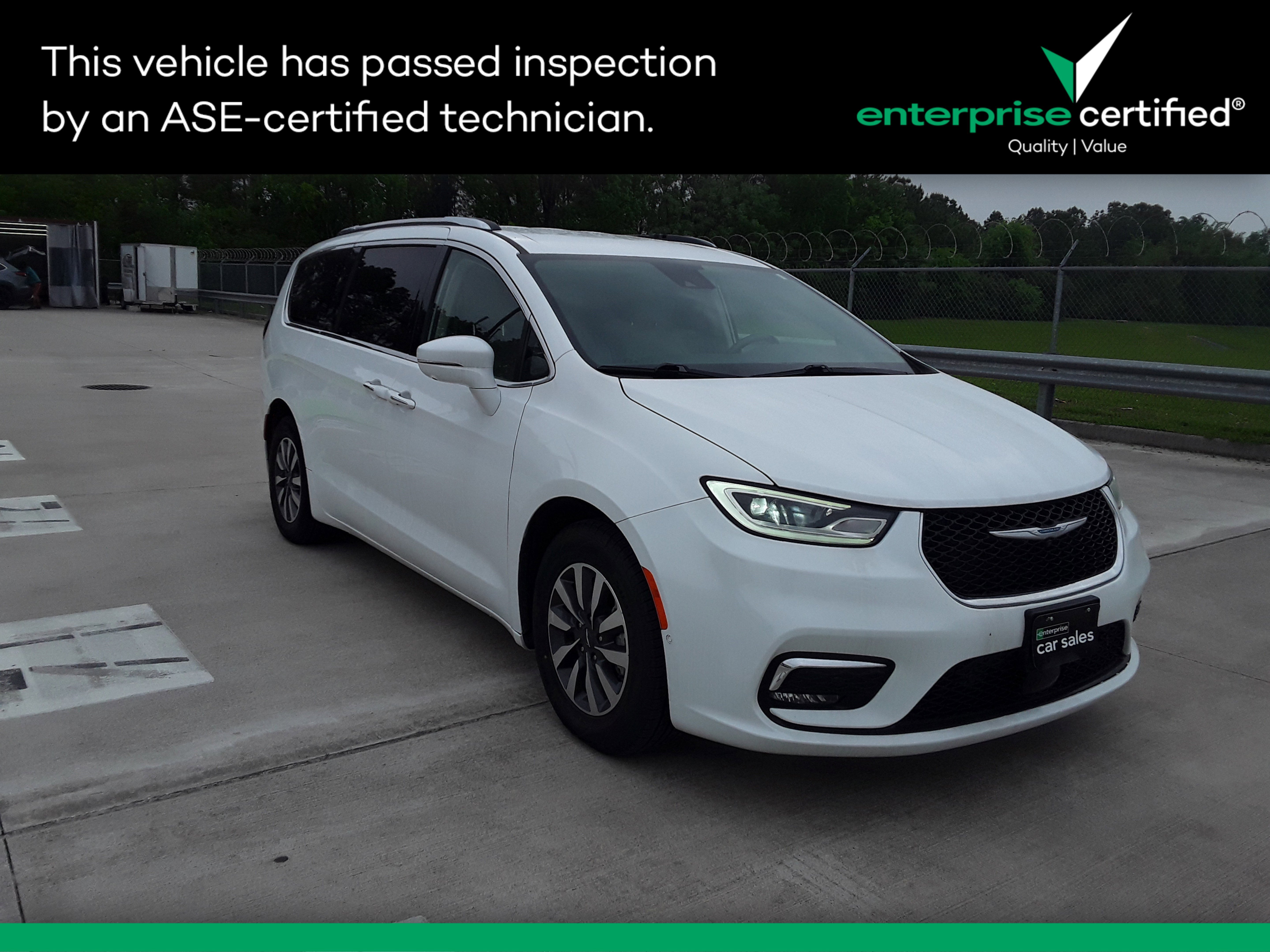 2021 Chrysler Pacifica Hybrid Touring L FWD