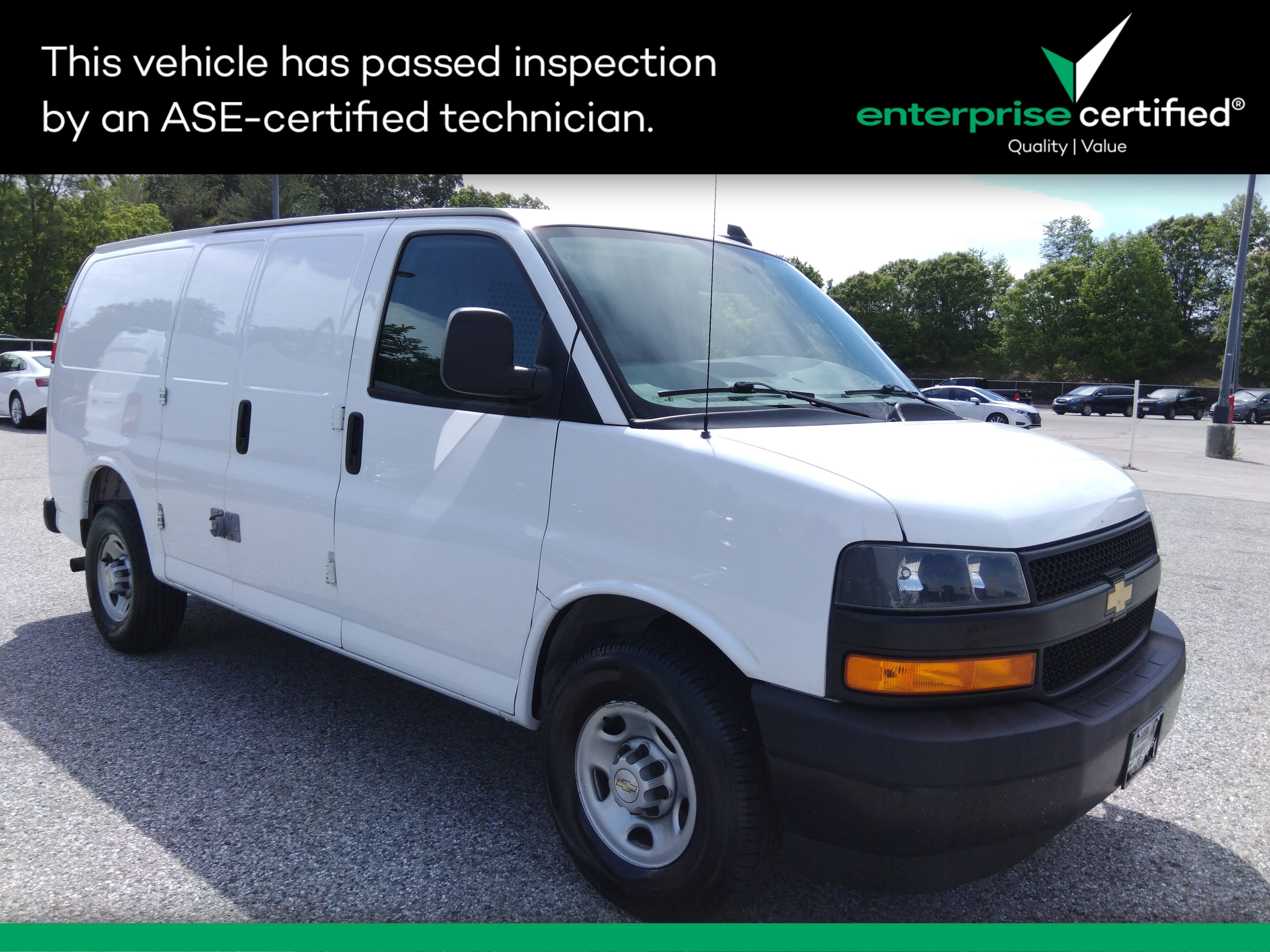 2022 Chevrolet Express Cargo Van RWD 2500 135